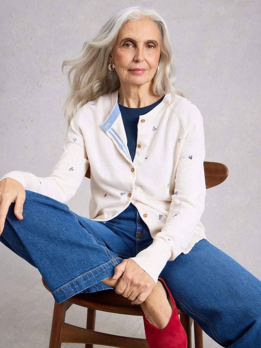 Bestickte Strickjacke aus Bio-Baumwolle