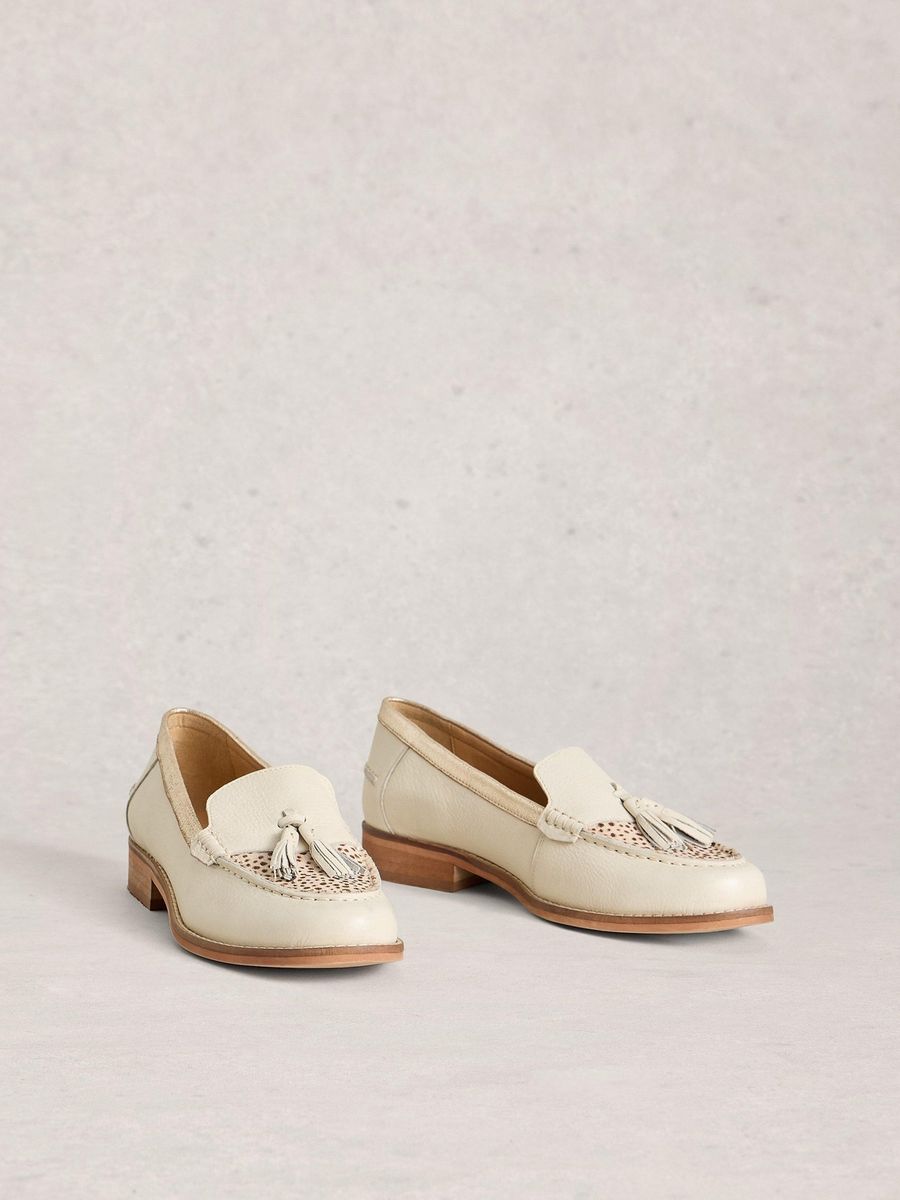 Eleganter Quastenloafer mit Metallic-Besatz