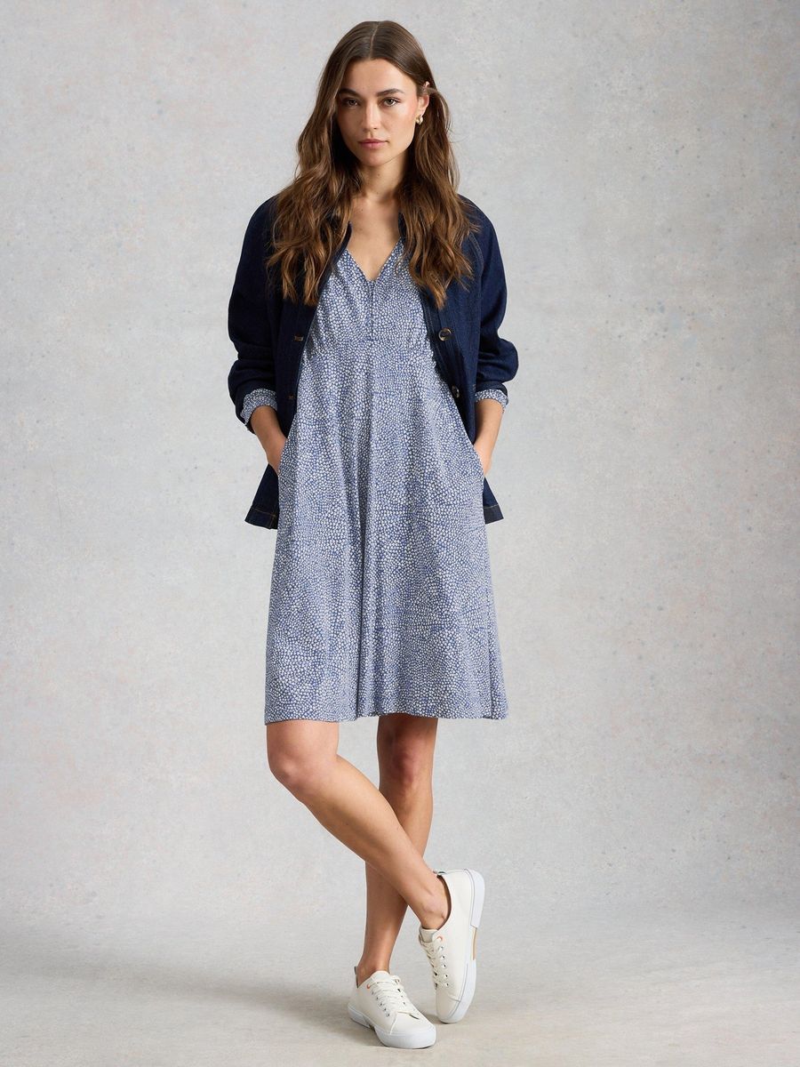 Jerseykleid mit Print und langen Ärmeln