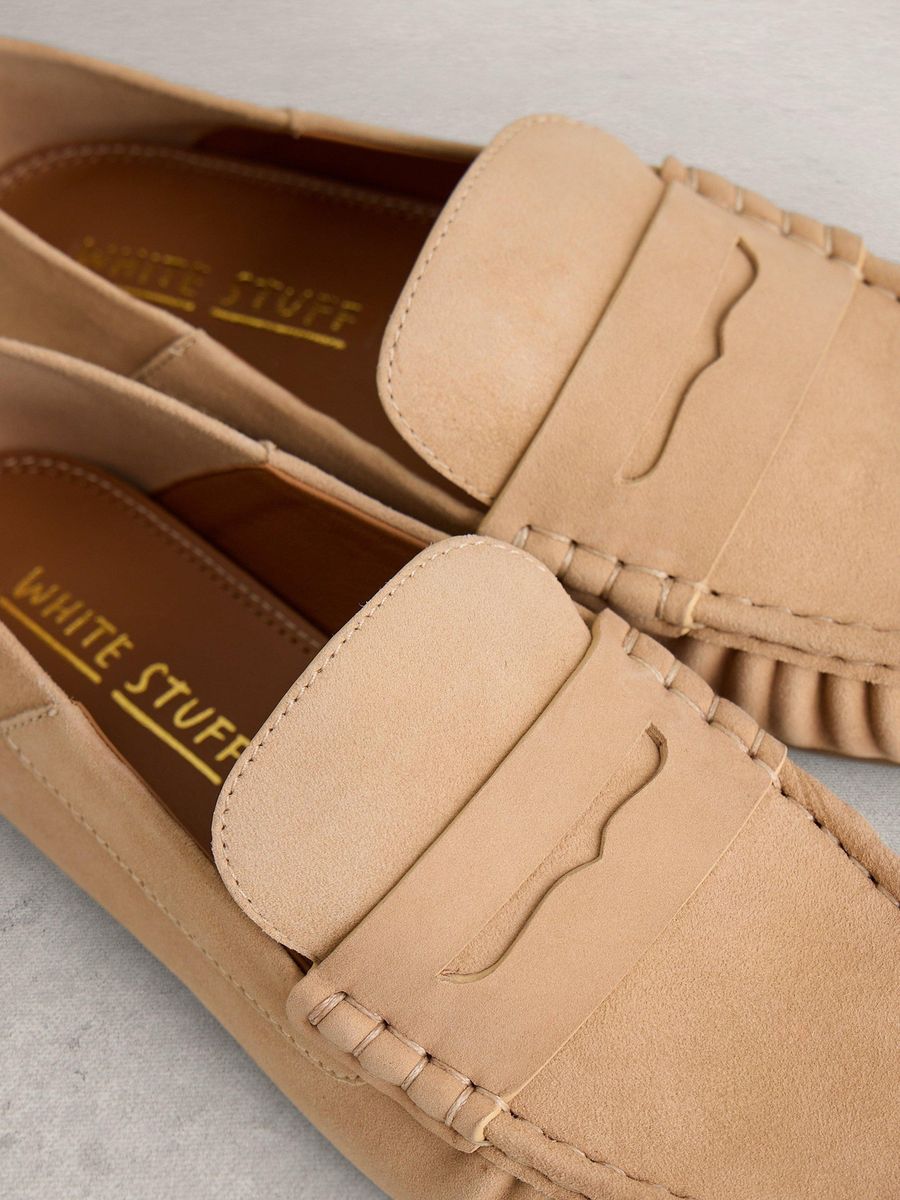 Lässige Penny Loafer aus Wildleder