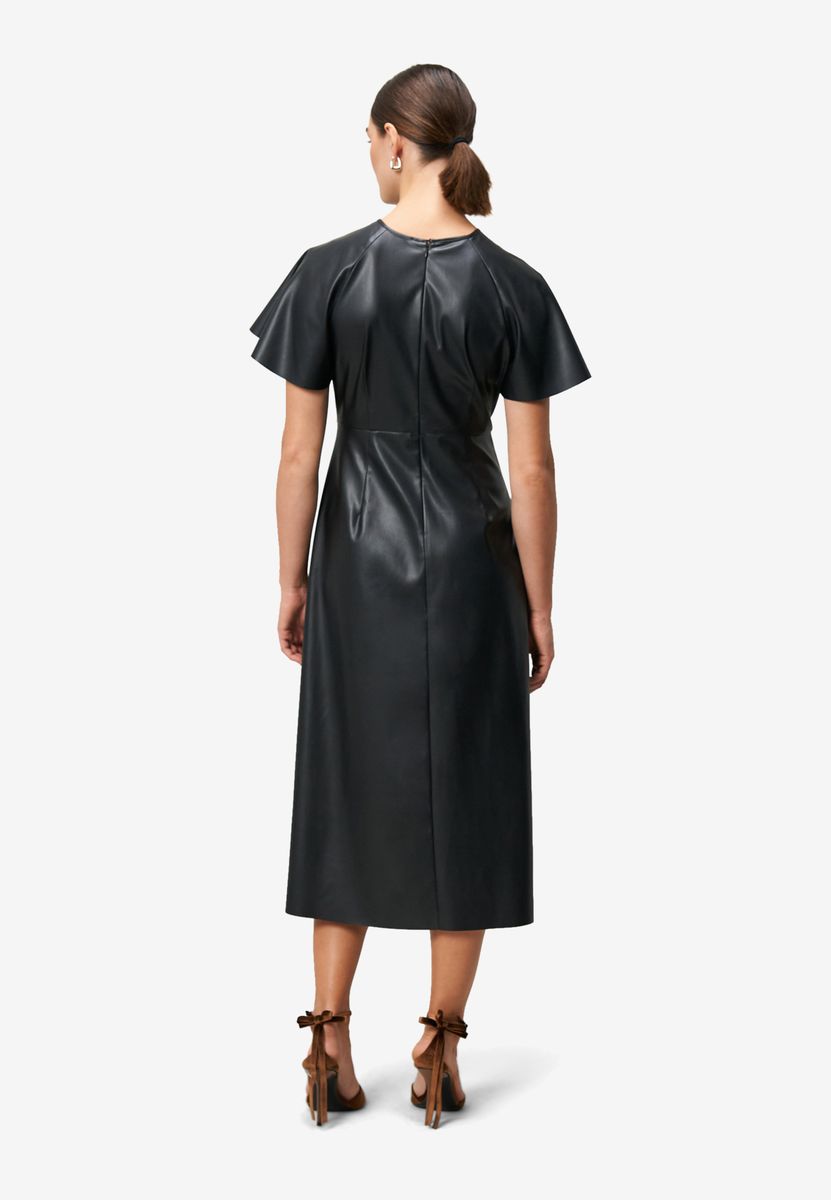 Midikleid in Lederoptik