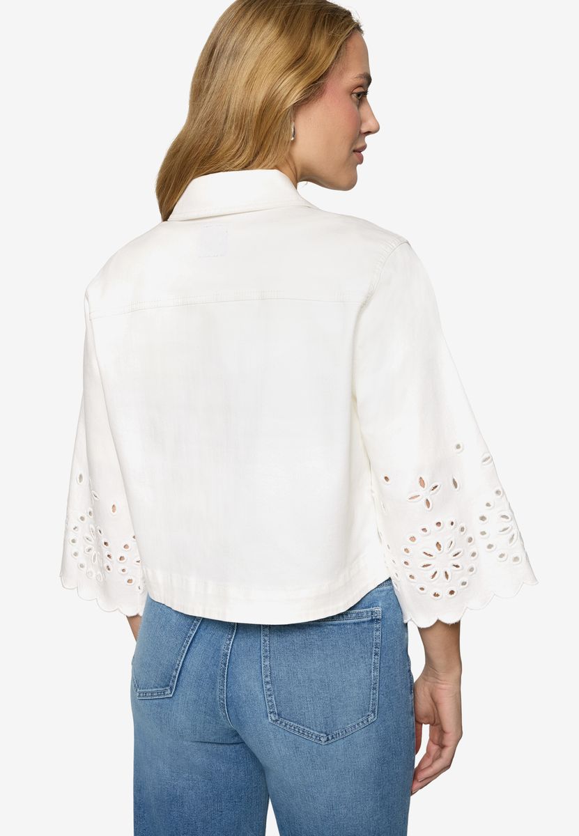Kurze Jacke mit Lochstickerei