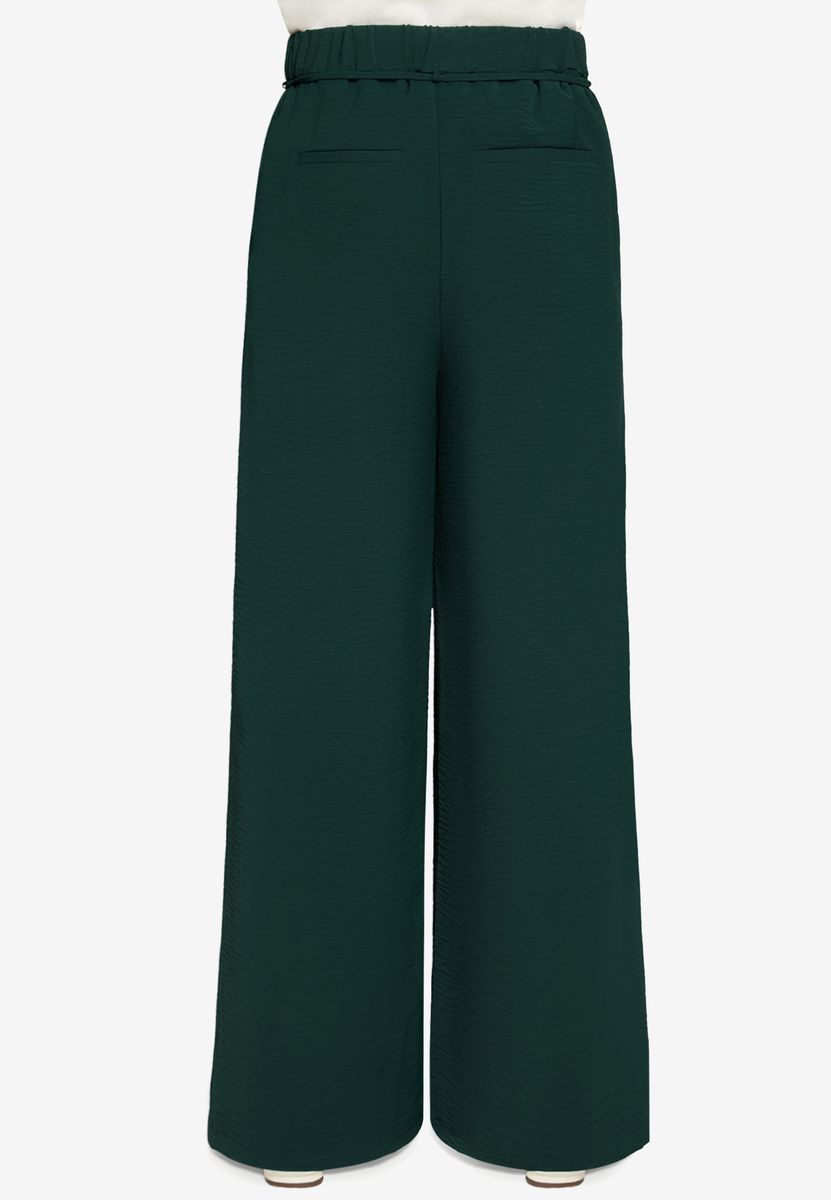 Weite Stoffhose mit Bindegürtel