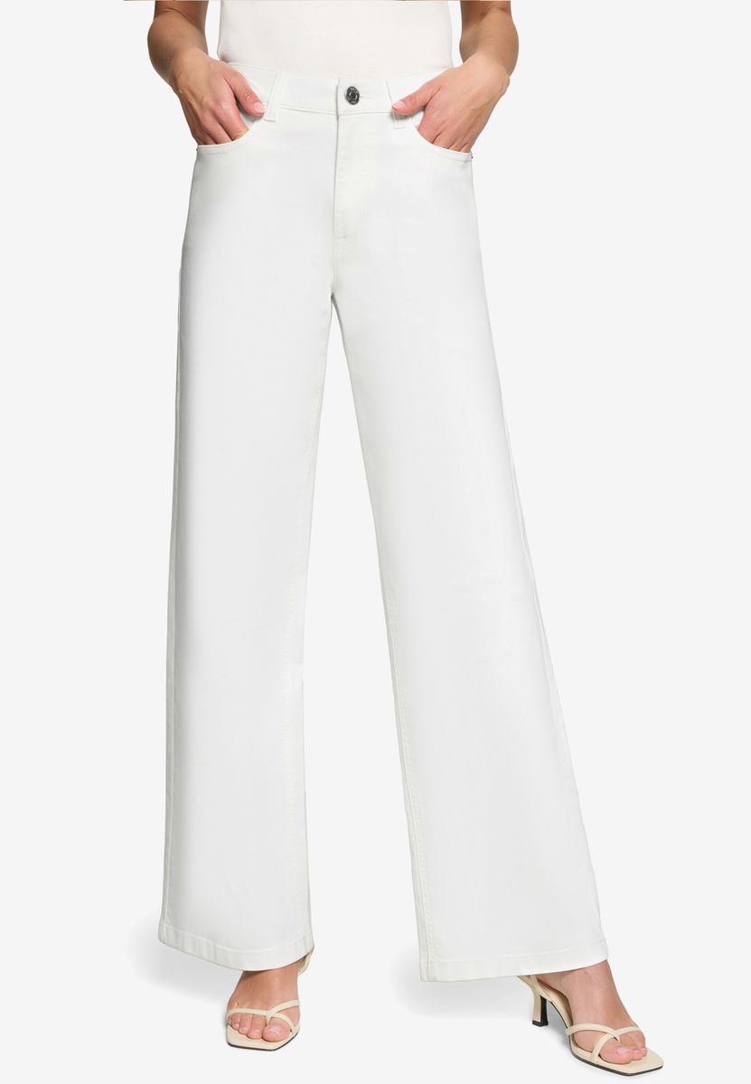 Weit geschnittene Jeans in heller Waschung