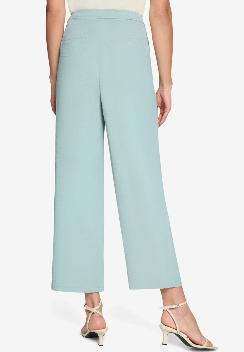 Elegante hellblaue Cropped Hose