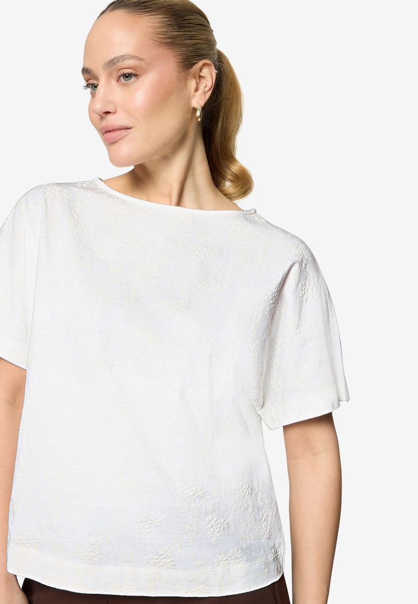 Baumwollshirt mit U-Boot-Ausschnitt und Stickerei