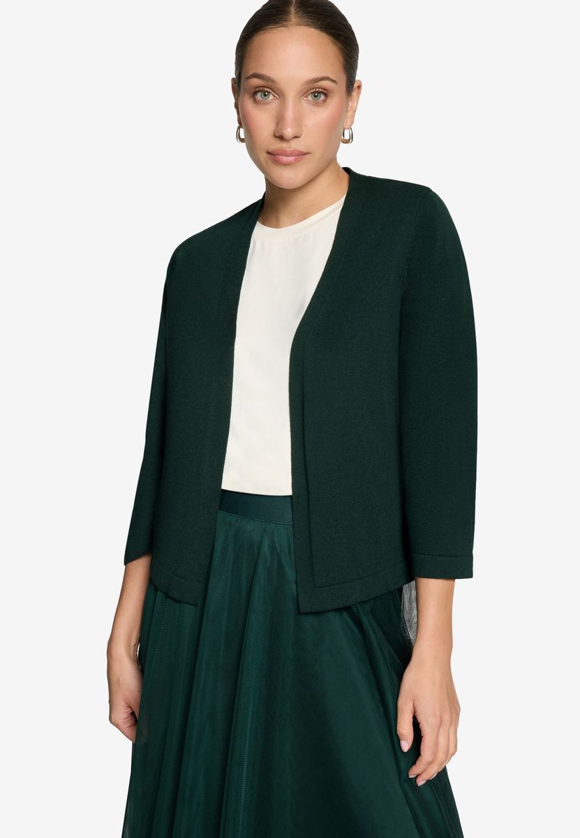 Kurze Feinstrickjacke mit 3/4-Arm