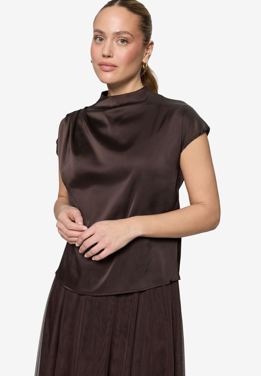 Satin-Bluse mit Kragen
