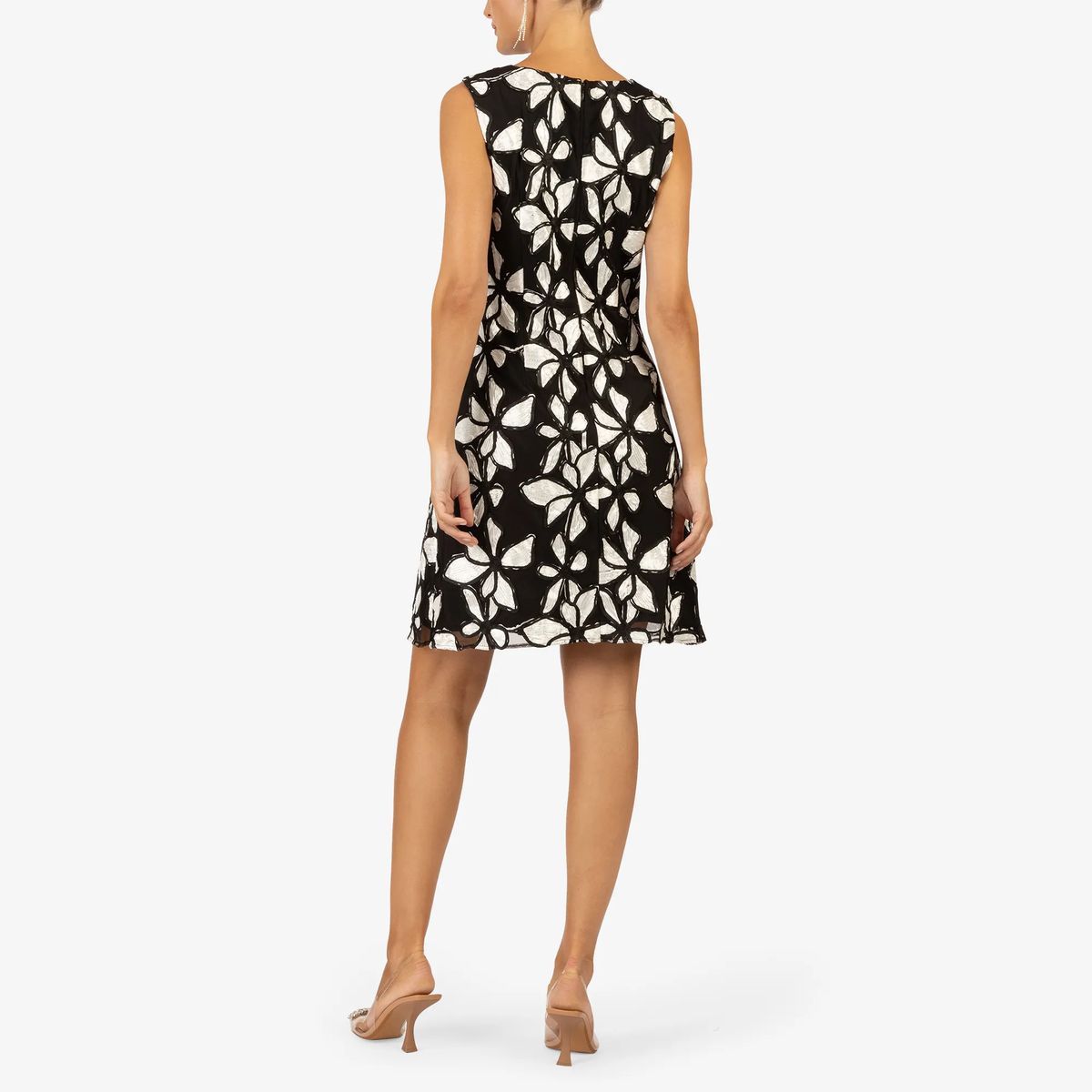Ärmelloses Cocktailkleid mit Blumendruck