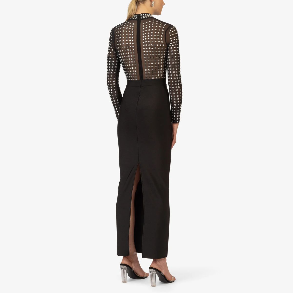 Elegantes Maxi-Kleid mit Nietenbesatz