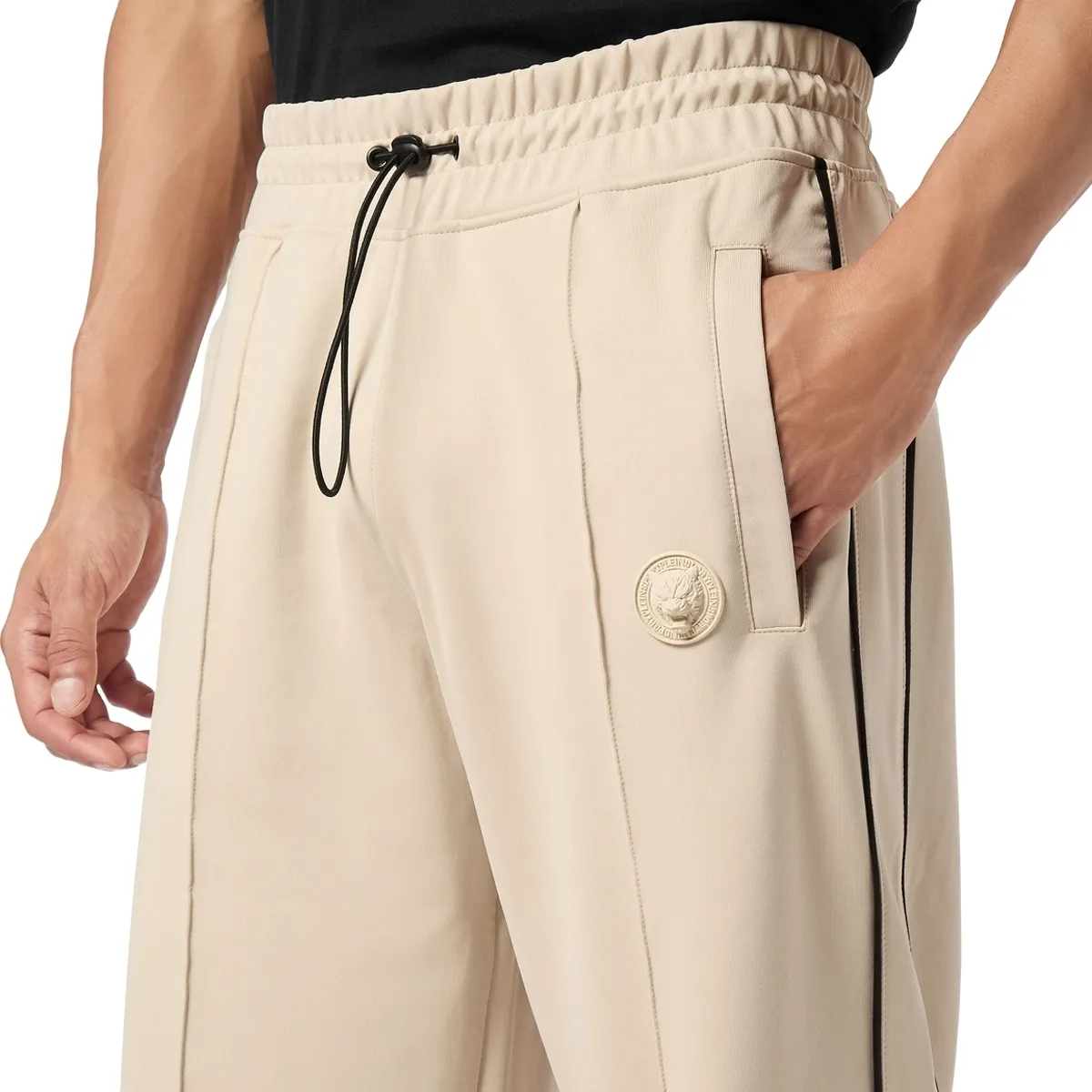 Sportliche beige Loungehose mit Paspelierung