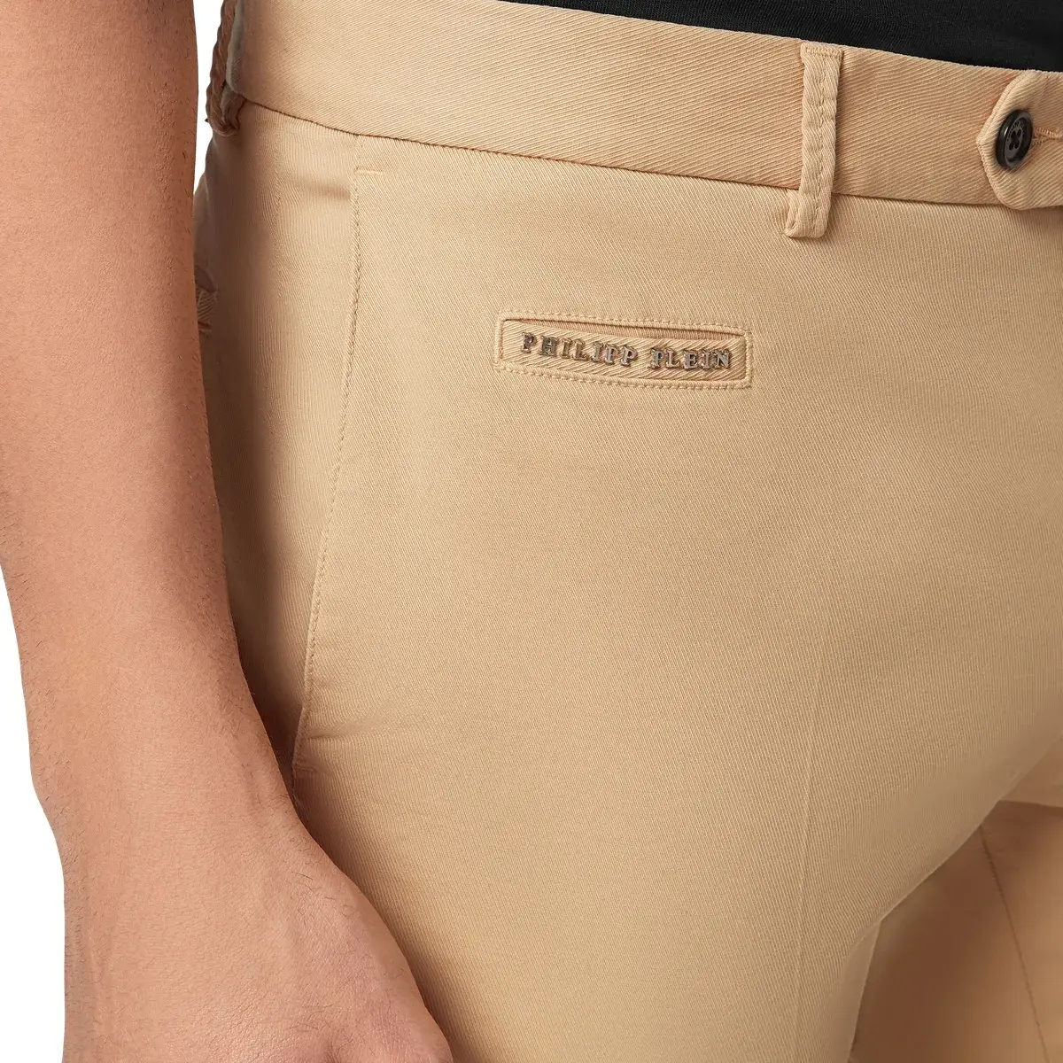 Schmale Stretch-Baumwoll-Gabardine-Chinos