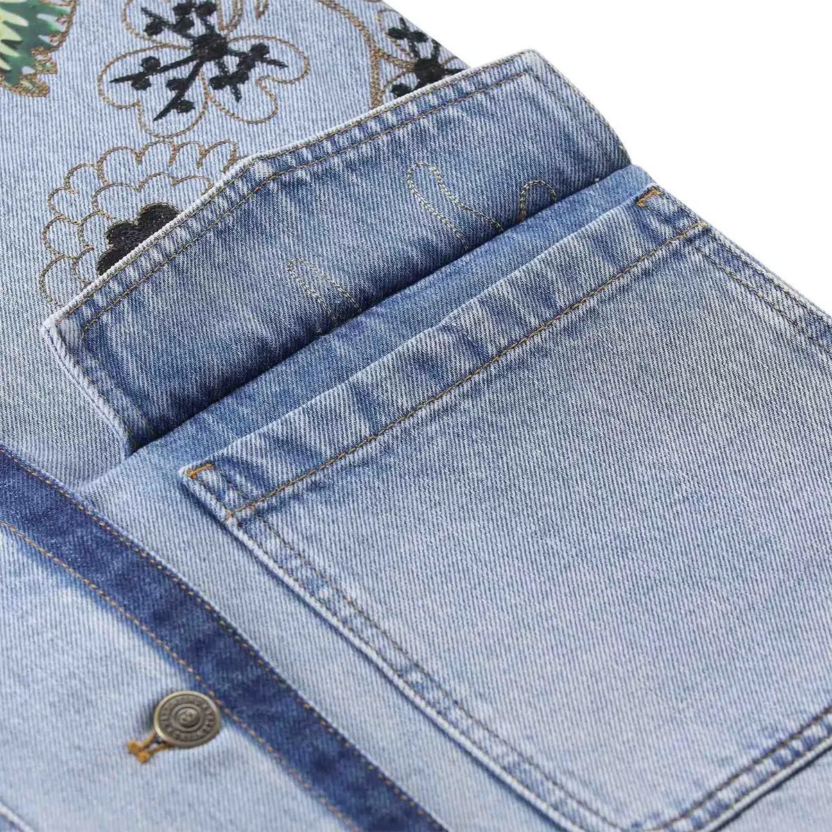 Jeansjacke mit Blumenstickerei, lange Silhouette