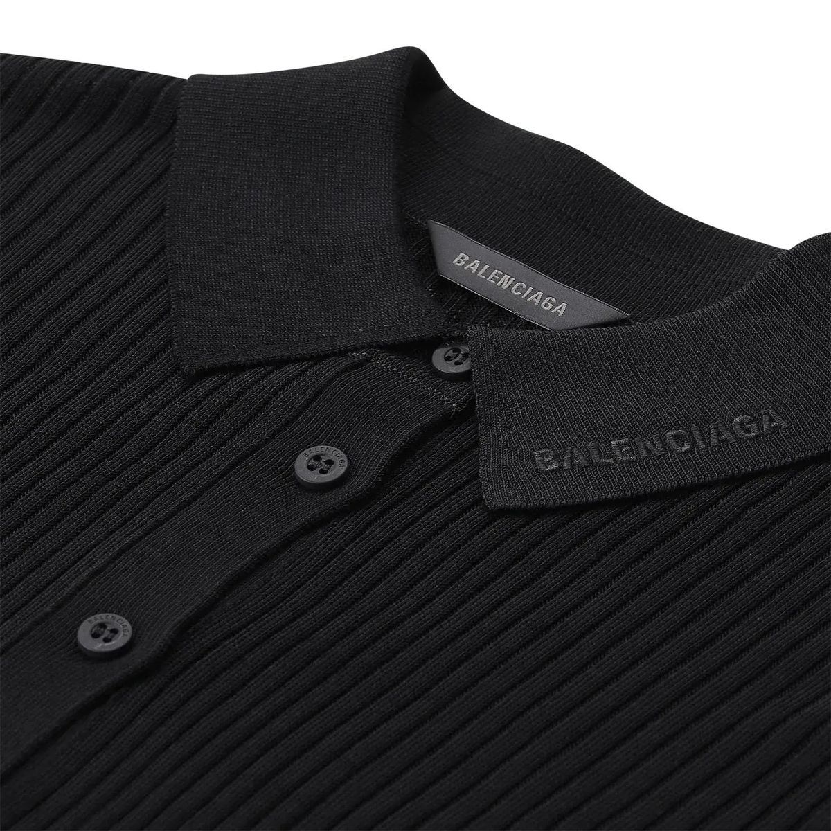 Kurzärmliges Rippstrick-Shirt