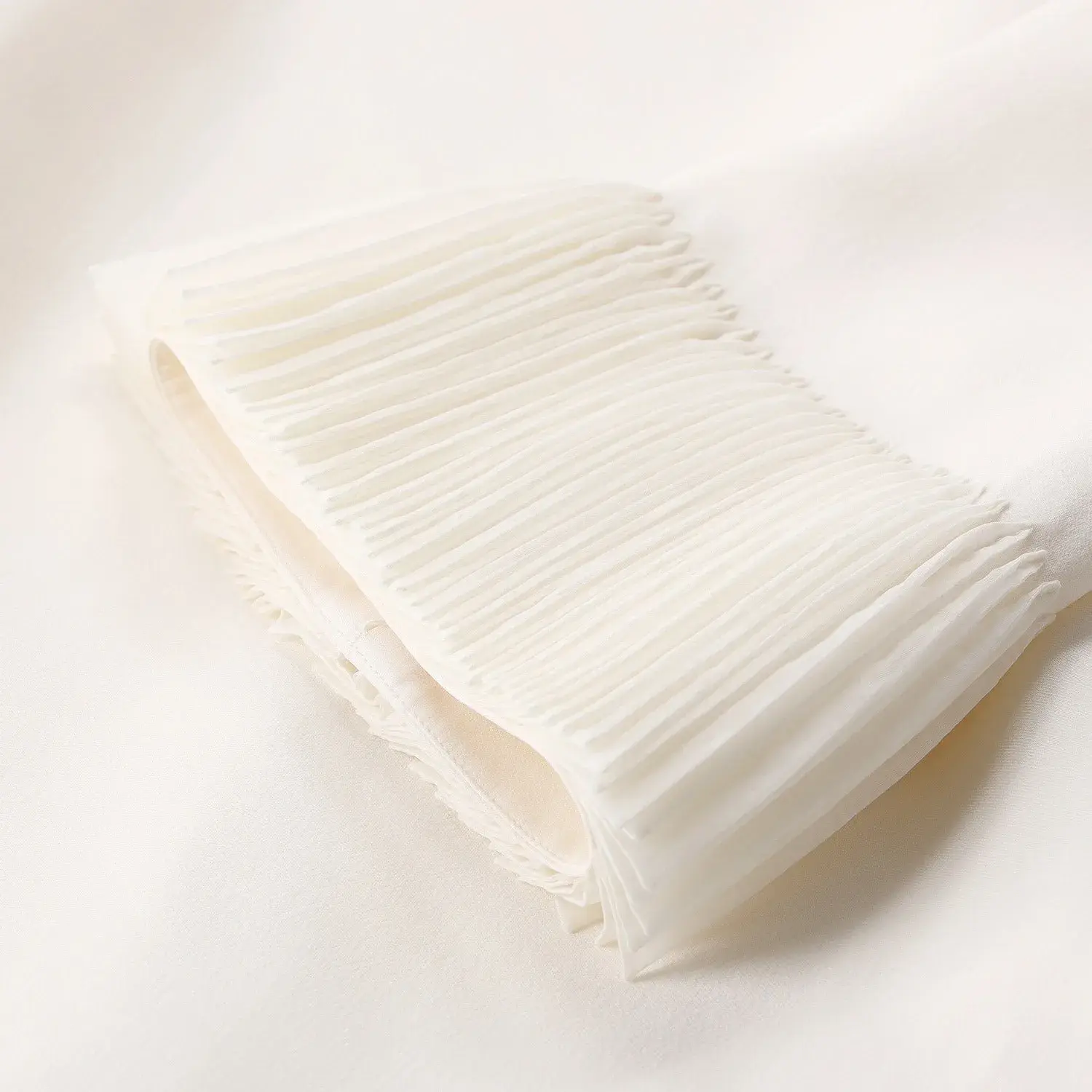 Elegantes A-Linien-Minikleid aus Wolle und Seide