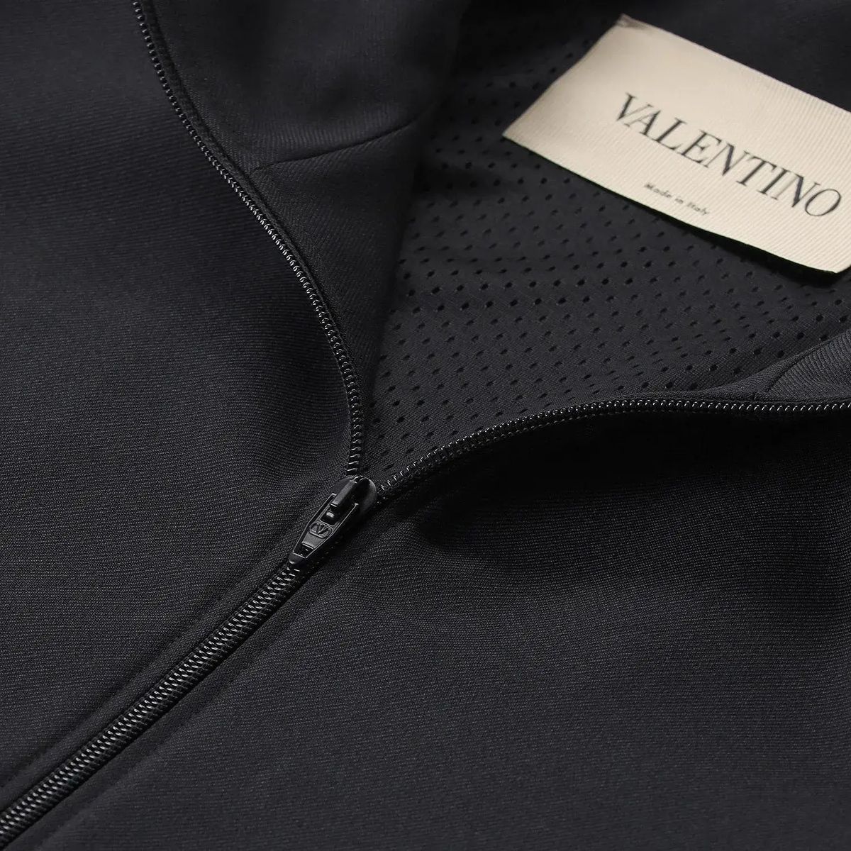 Moderne Athleisure Jacke mit Reißverschluss