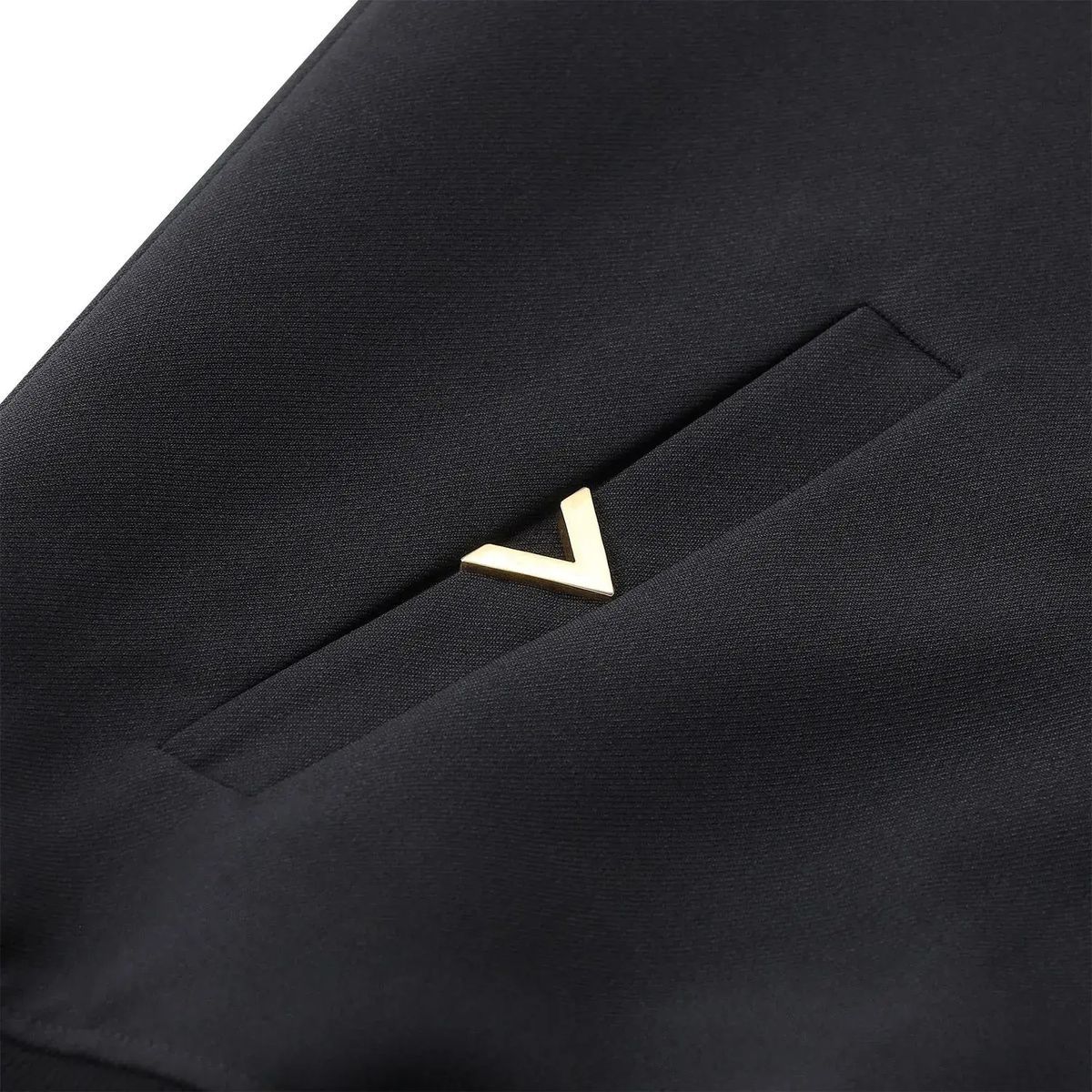 Moderne Athleisure Jacke mit Reißverschluss