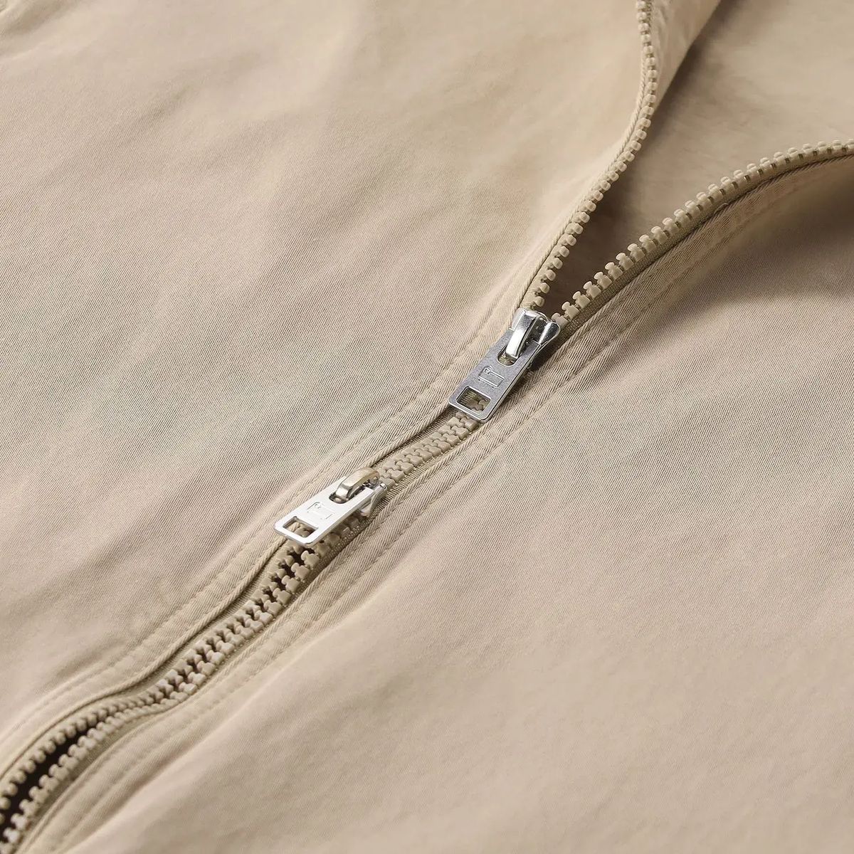 Klassisches Baumwollmischgewebe Overshirt mit Reißverschluss