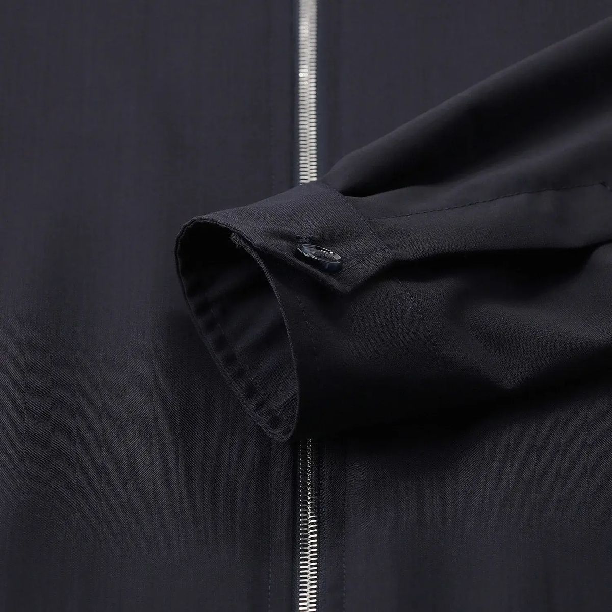 Marineblaue Harrington-Jacke aus Wollmischung