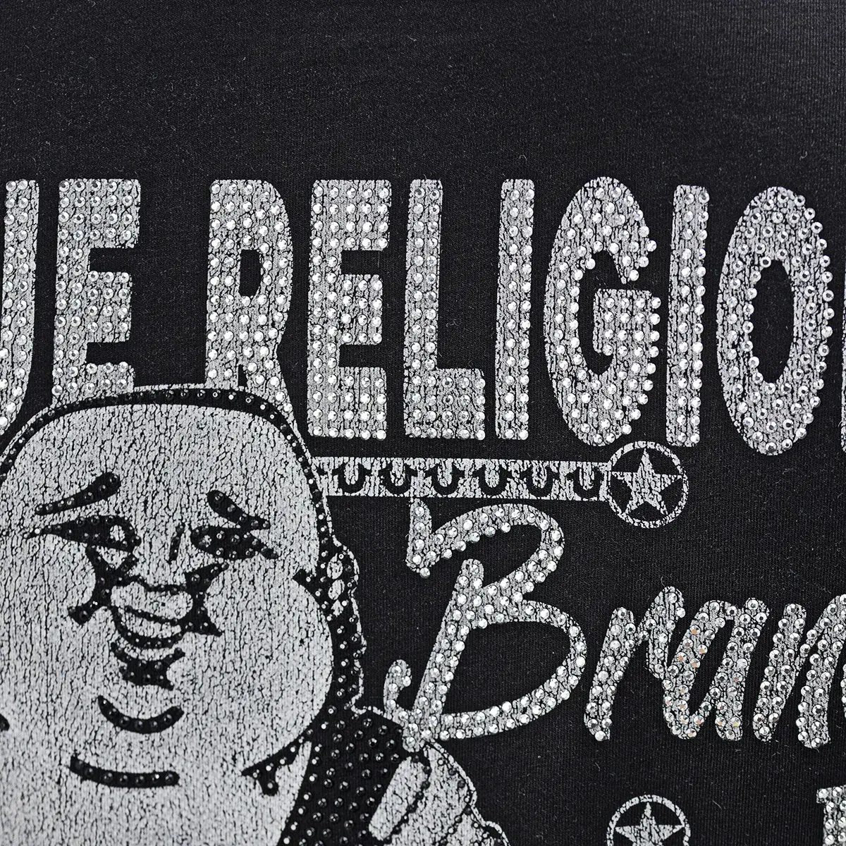 Figurbetontes V-Ausschnitt T-Shirt mit Logo