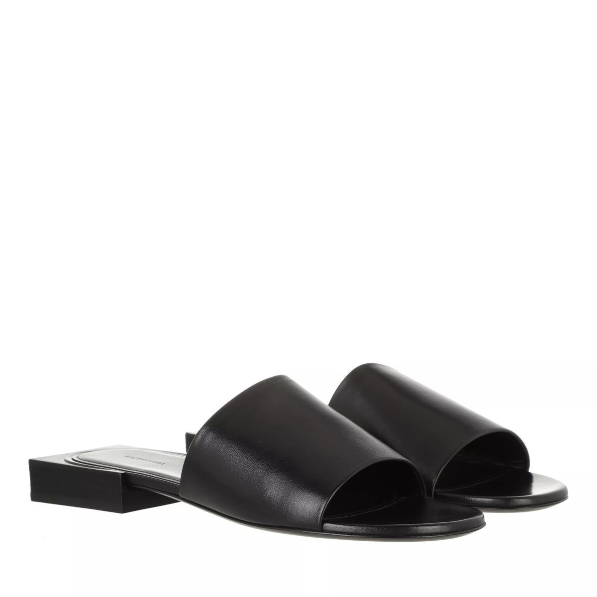 Minimalistische Leder-Sandalen mit quadratischer Zehenpartie