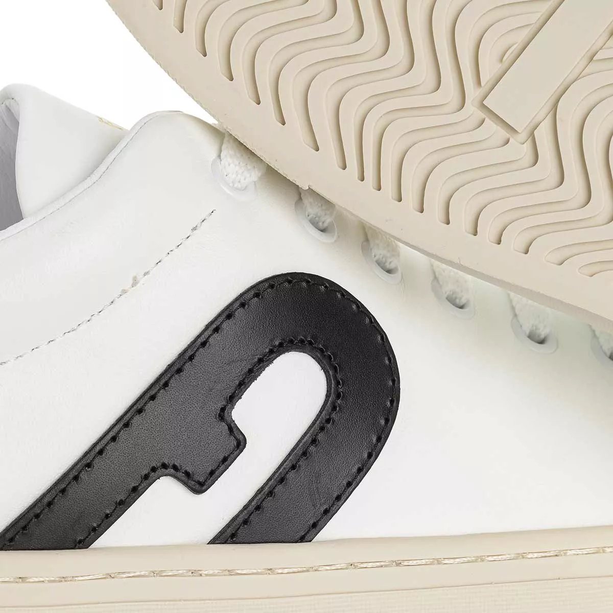 Weißer Leder Schnür Fashion Sneaker