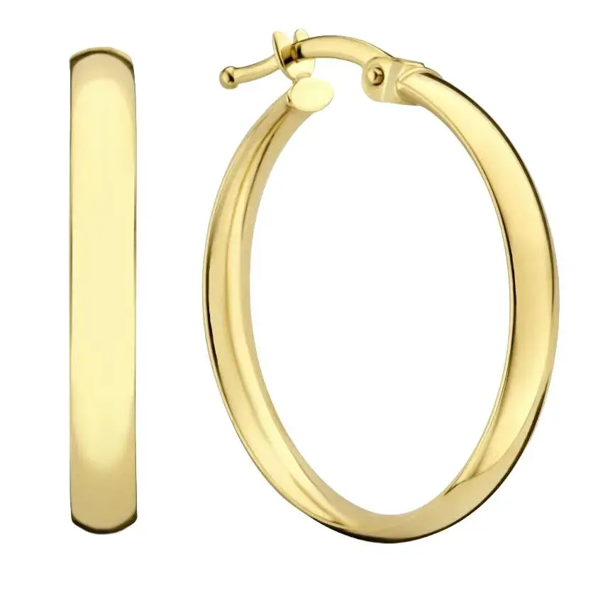 Klassische goldene Creolen-Ohrringe