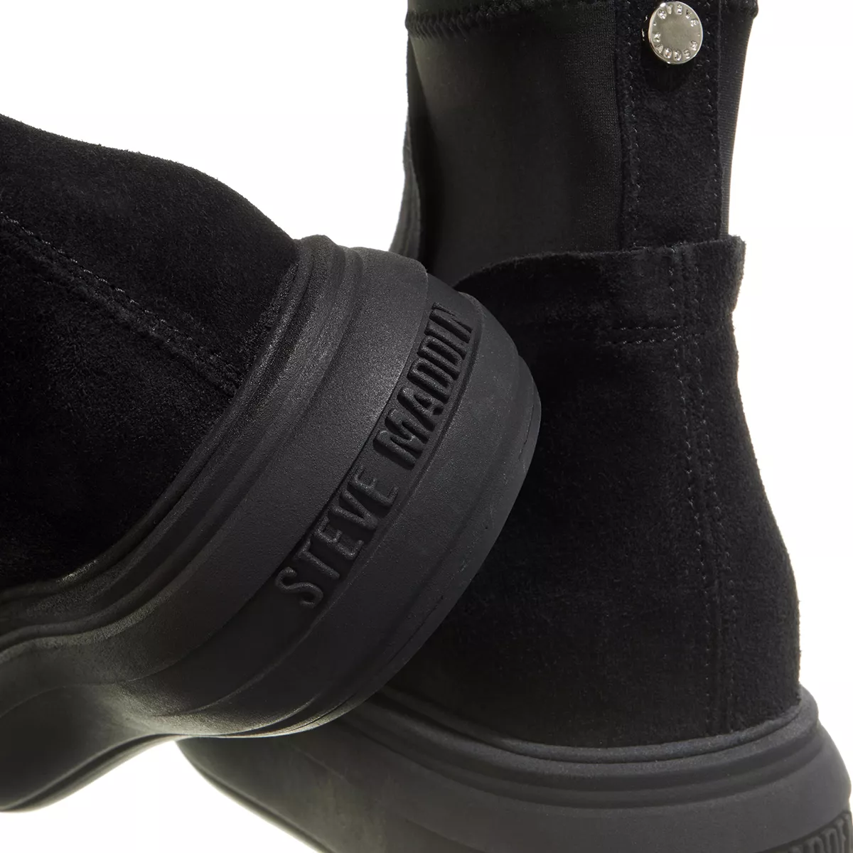 Schwarze Chelsea Boots mit Wildlederplateau
