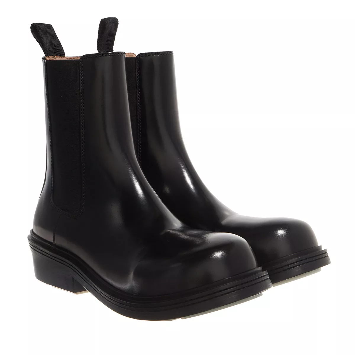 Schwarze Chelsea-Boots aus poliertem Leder