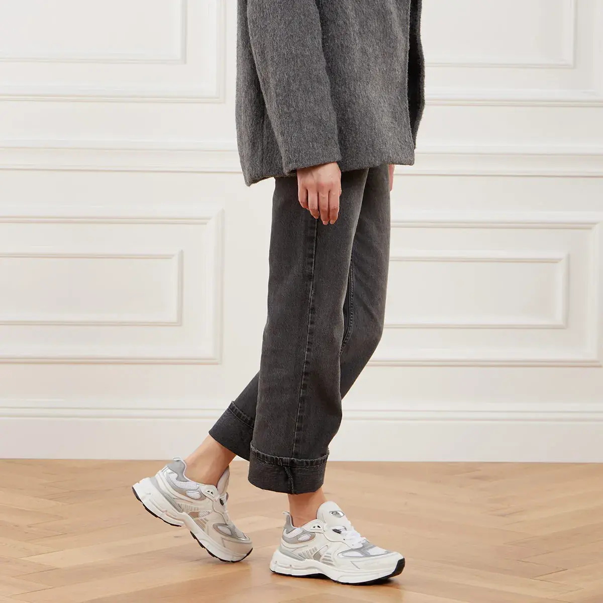 Sphere Runner Low-Top Sneaker