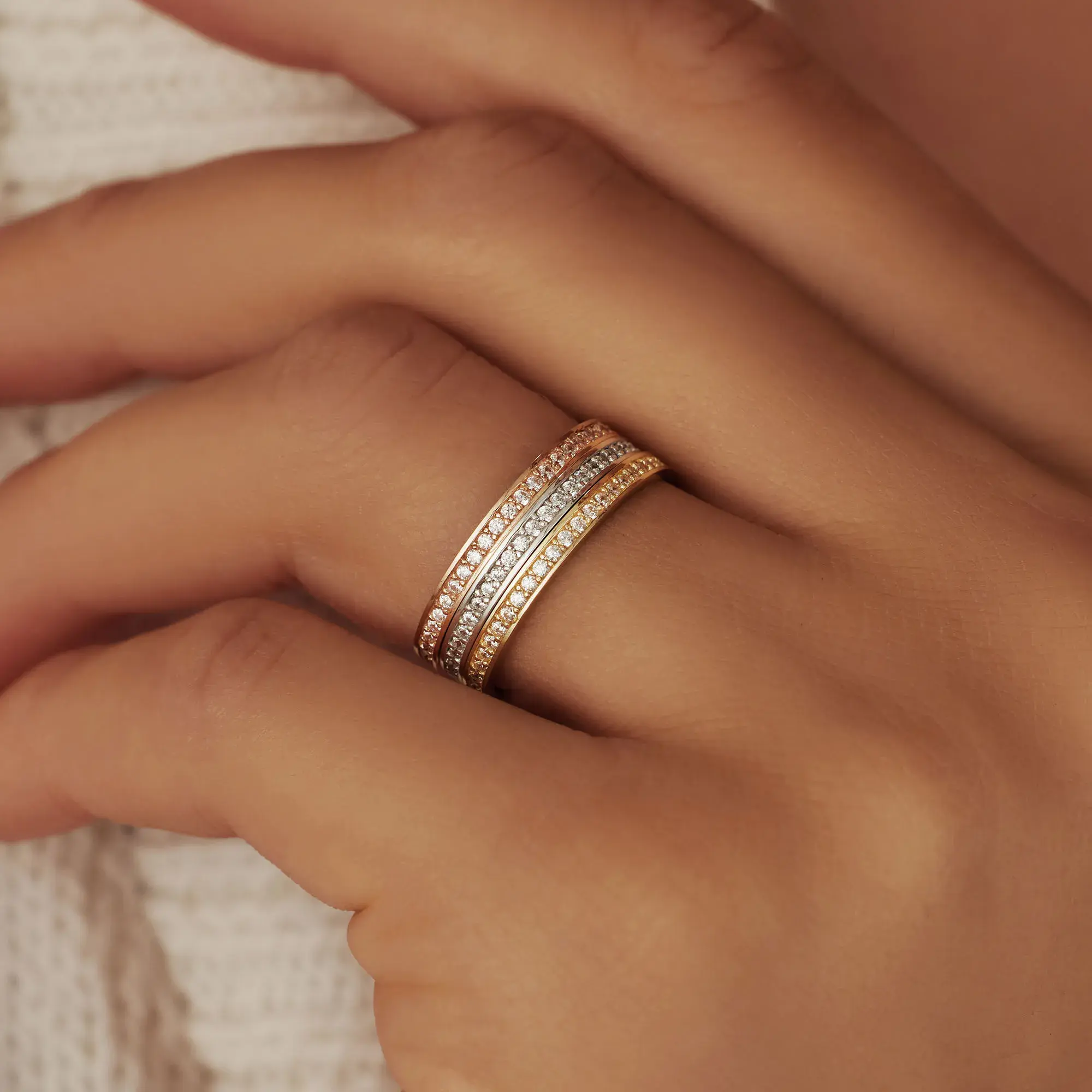 Minimalistischer Eternity Diamant Ring