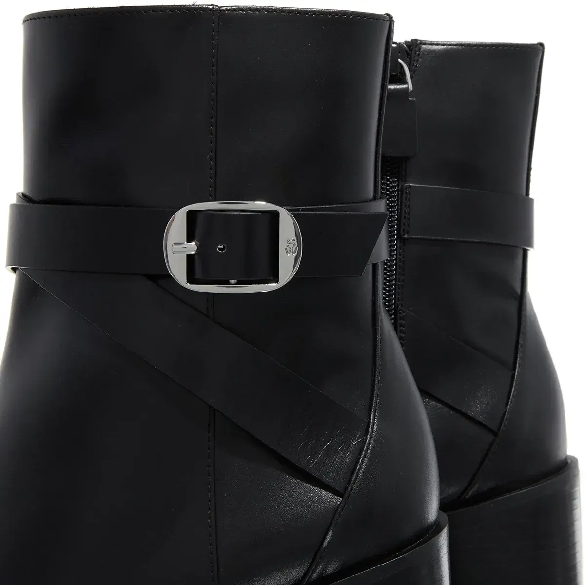 Schwarze Stiefelette mit Absatz aus Leder