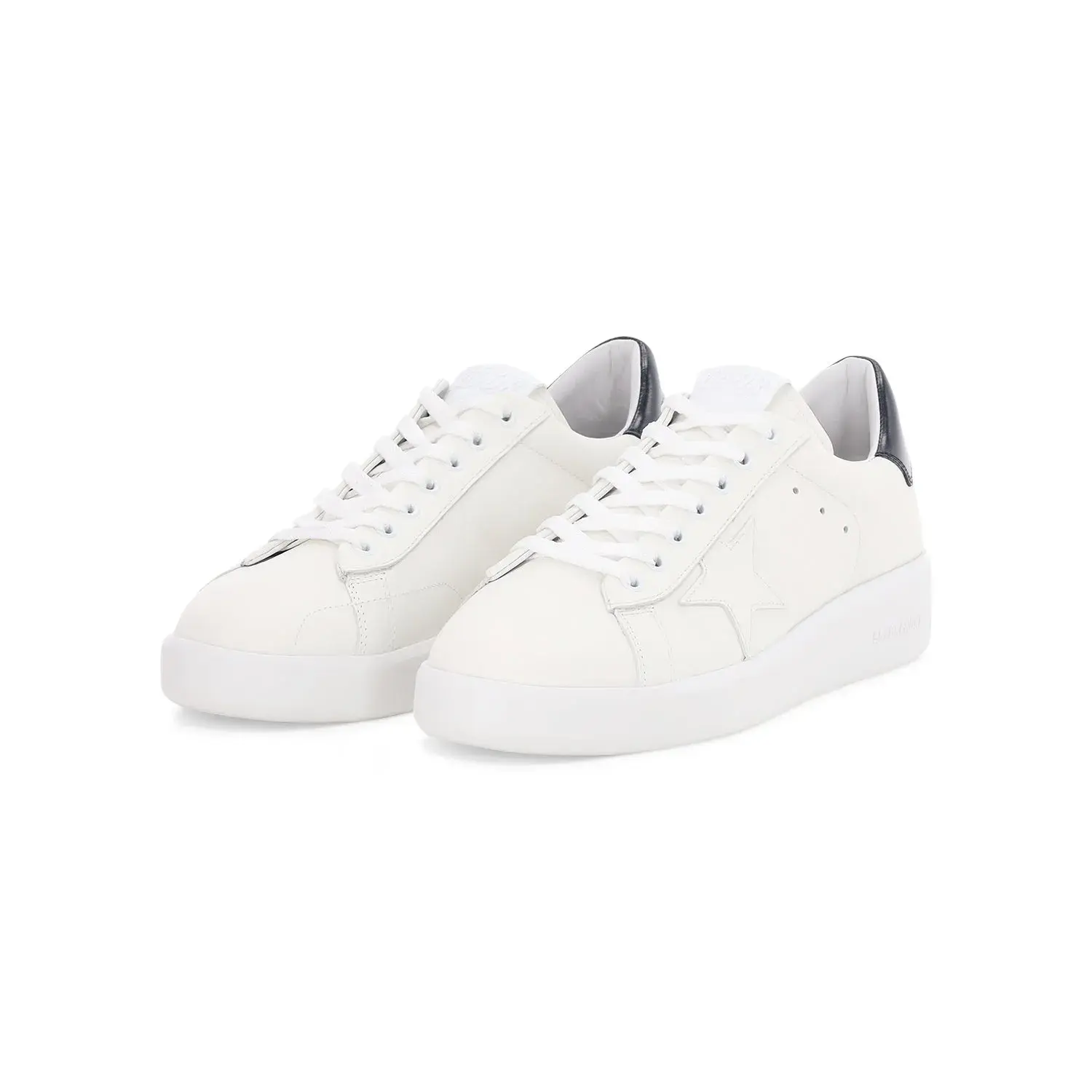 Weiße Leder-Sneakers mit Stern-Logo