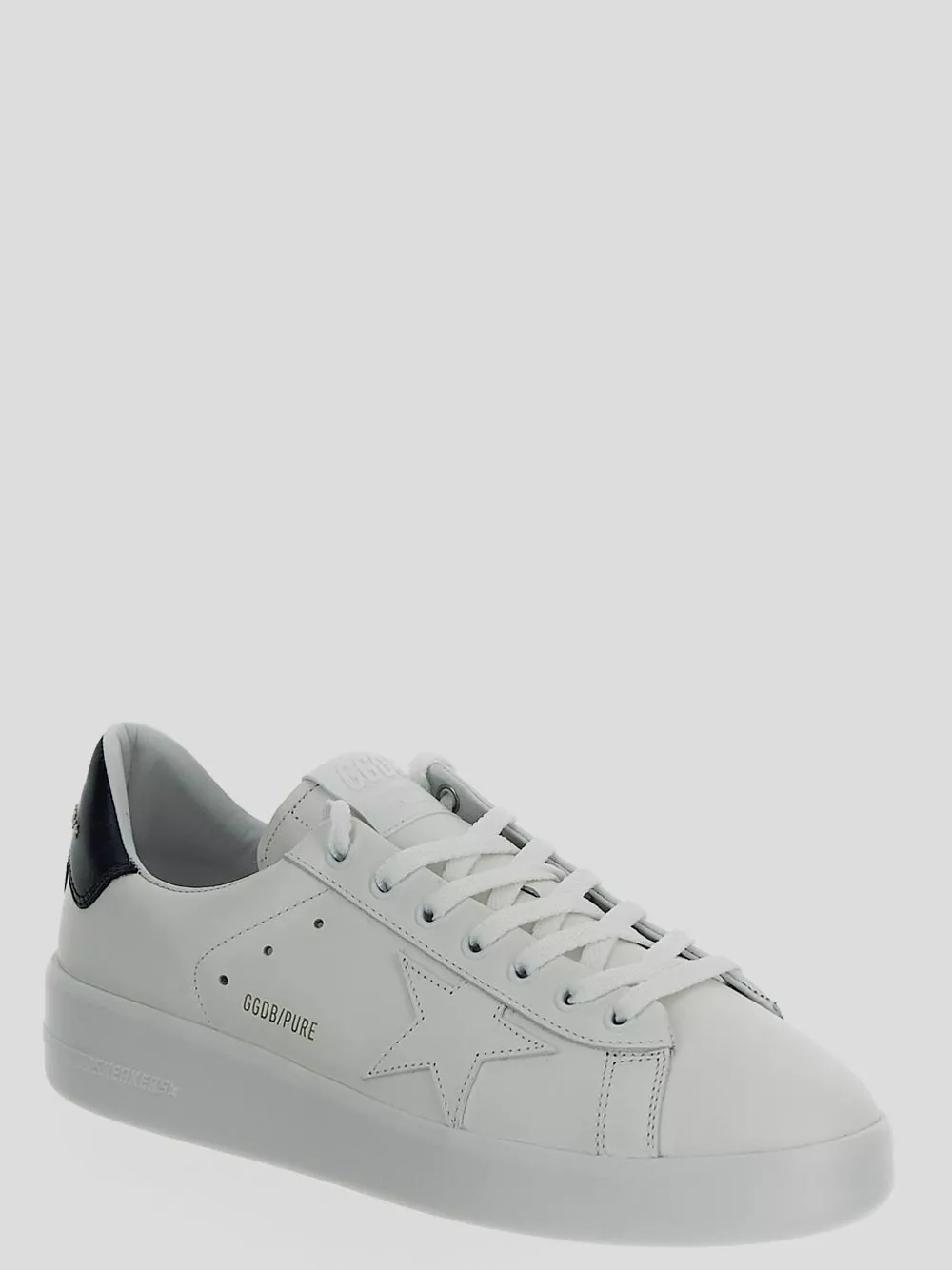 Weiße Leder-Sneakers mit Stern-Logo