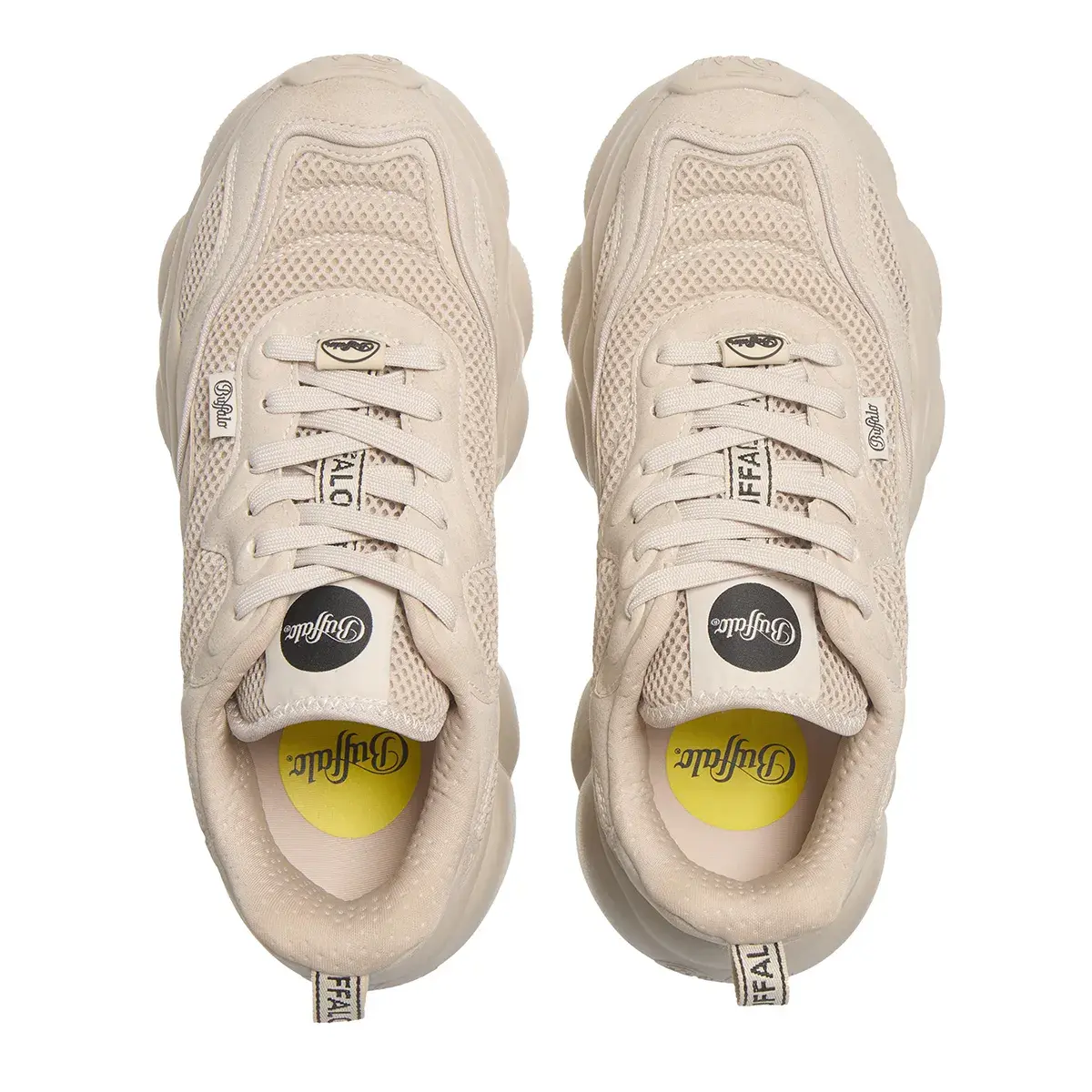 Klobige Plateausneakers mit Mesh-Details