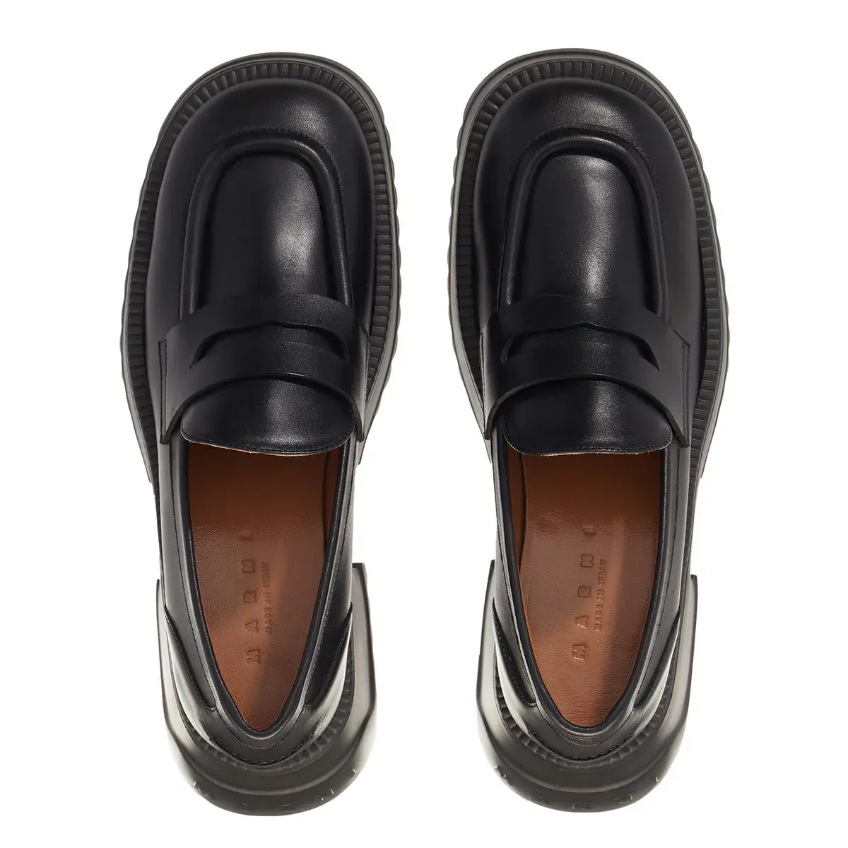 Schwarzer klobiger Plateau Loafer Mokassin