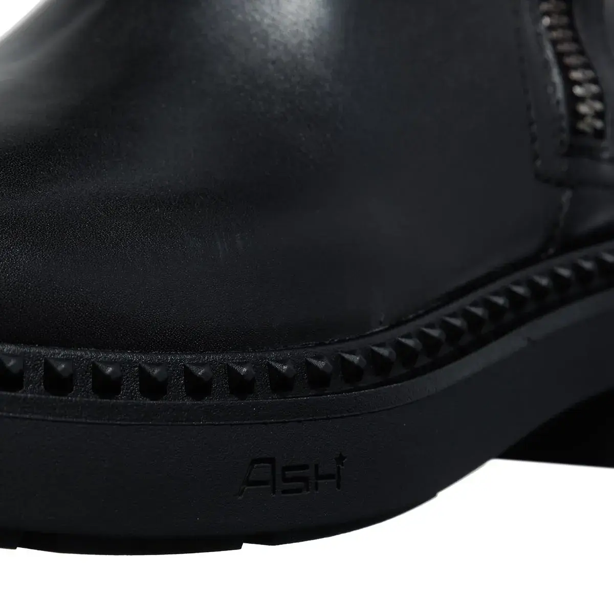 Schwarze kniehohe Lederstiefel