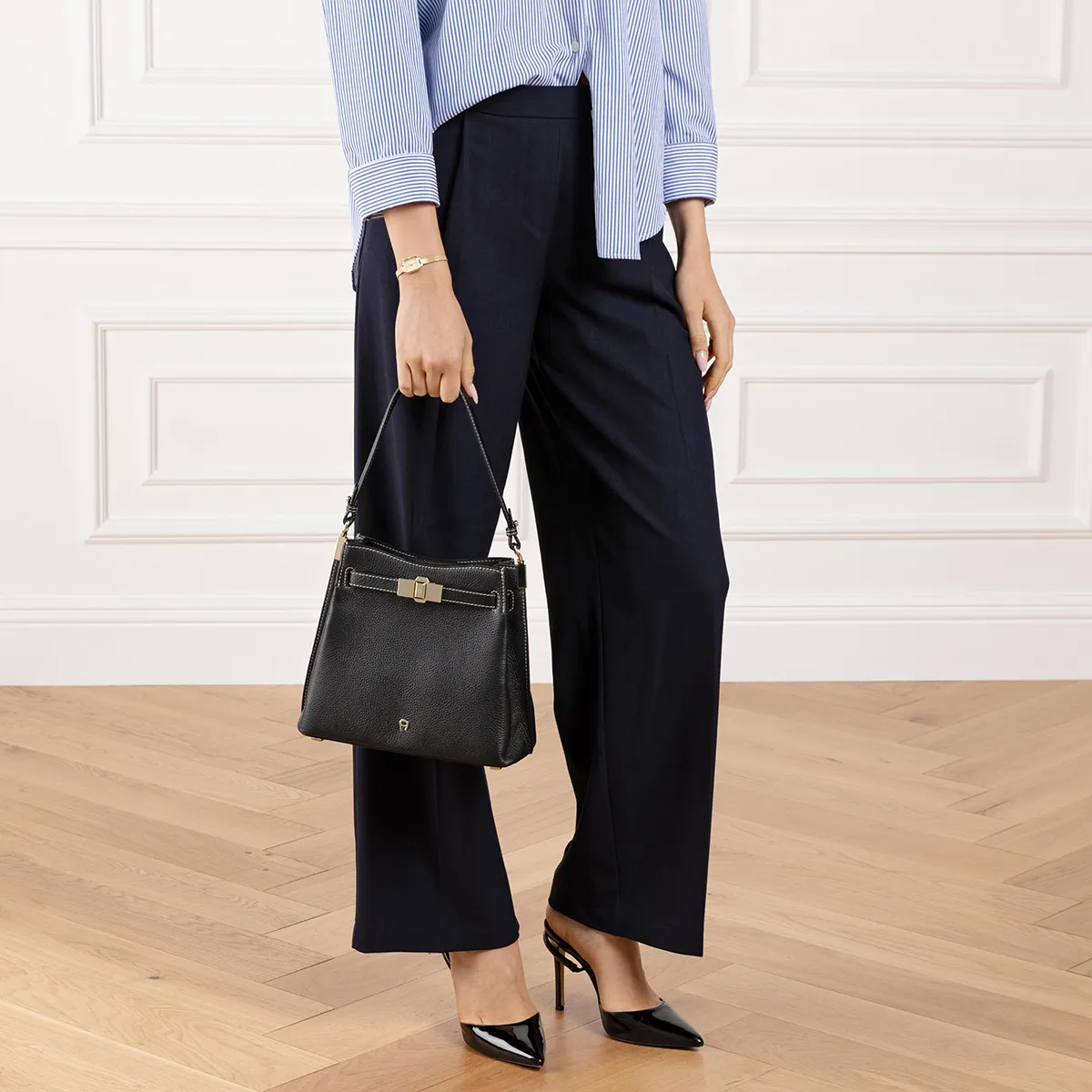 Strukturierte Leder Handtasche mit Henkel