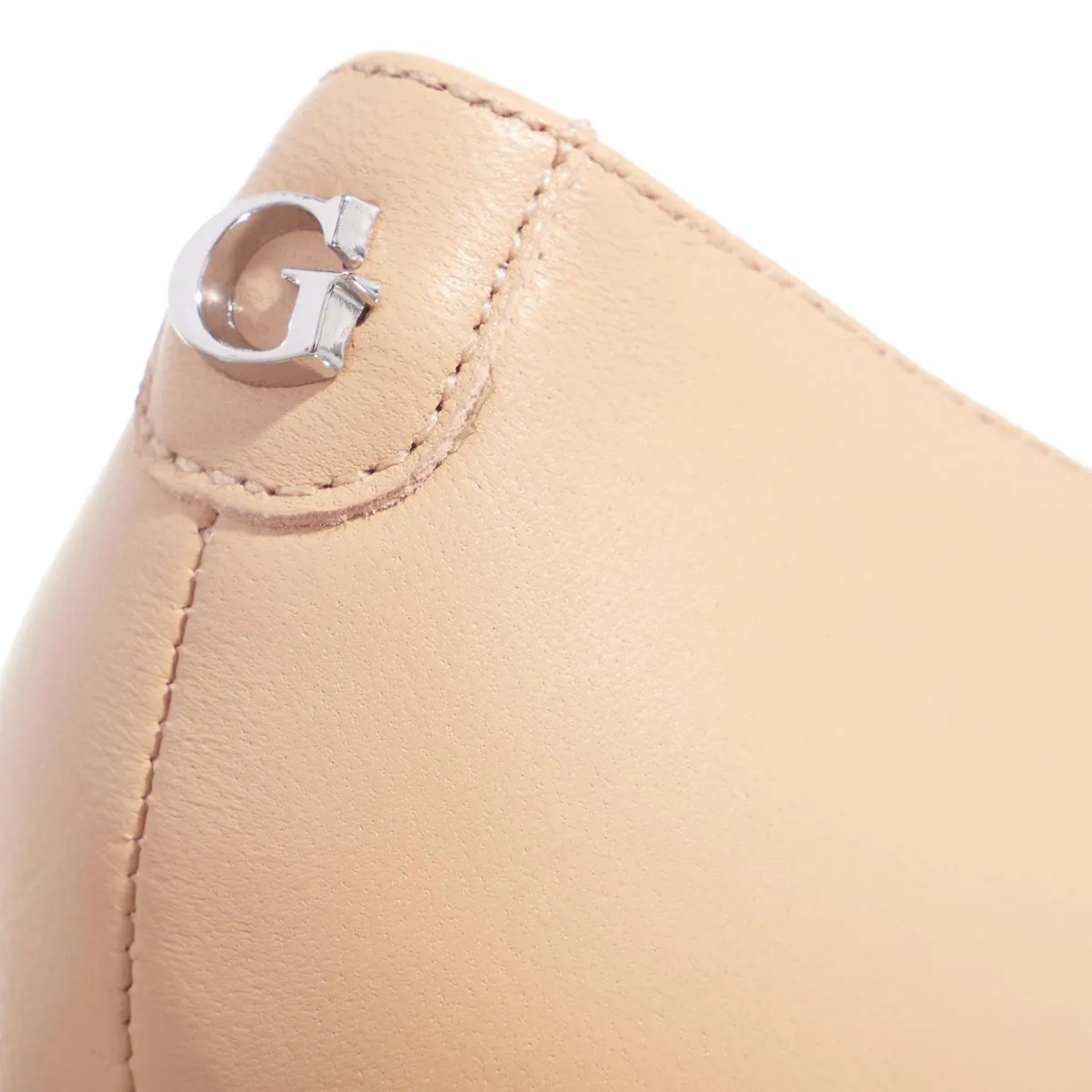 Klassische Spitzpumps mit Stilettoabsatz