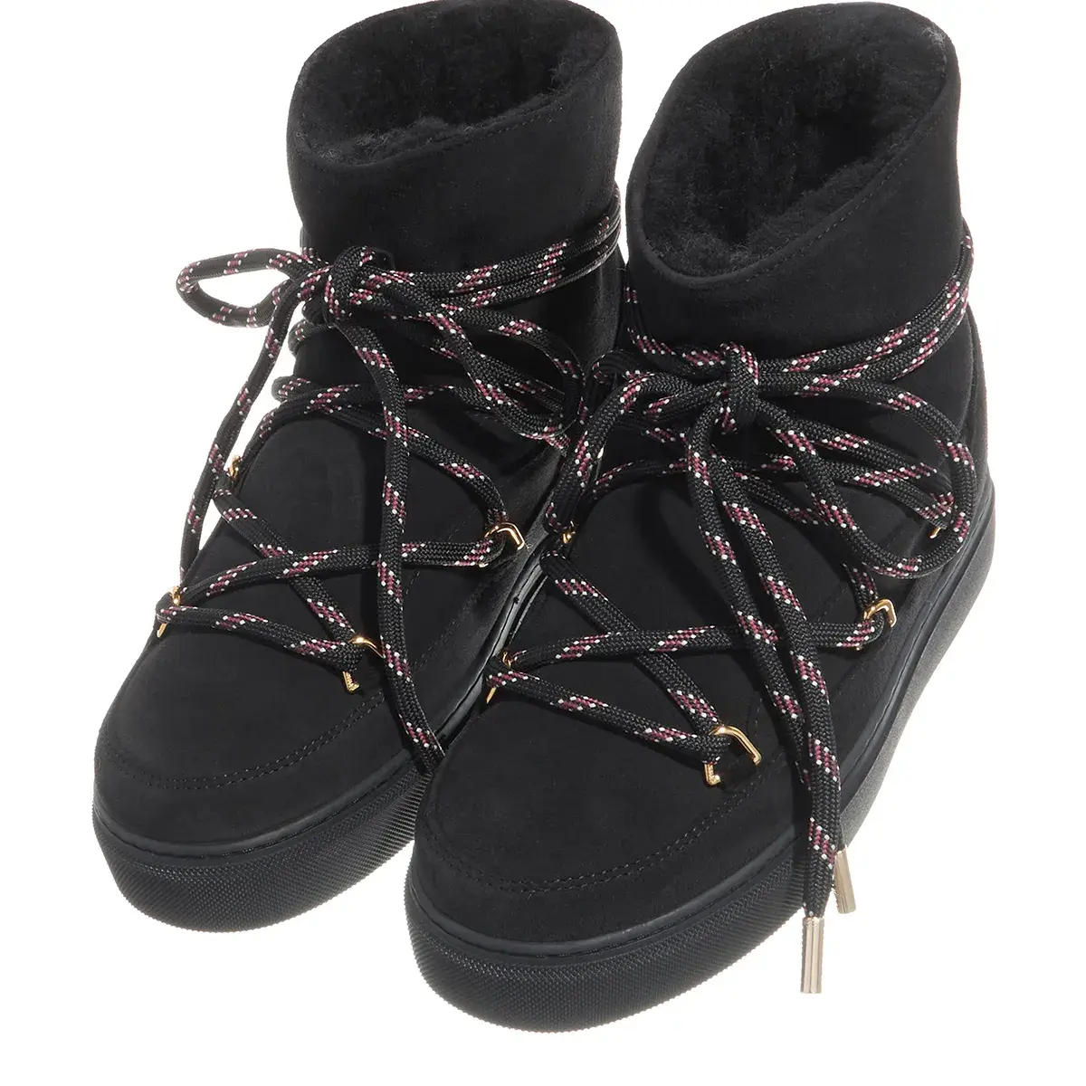 Schwarze Winterstiefel aus Wildleder mit Schnürung