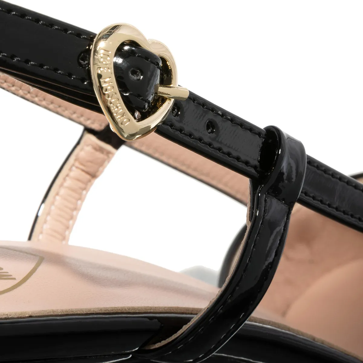 Slingback Kitten Heels aus Lackleder