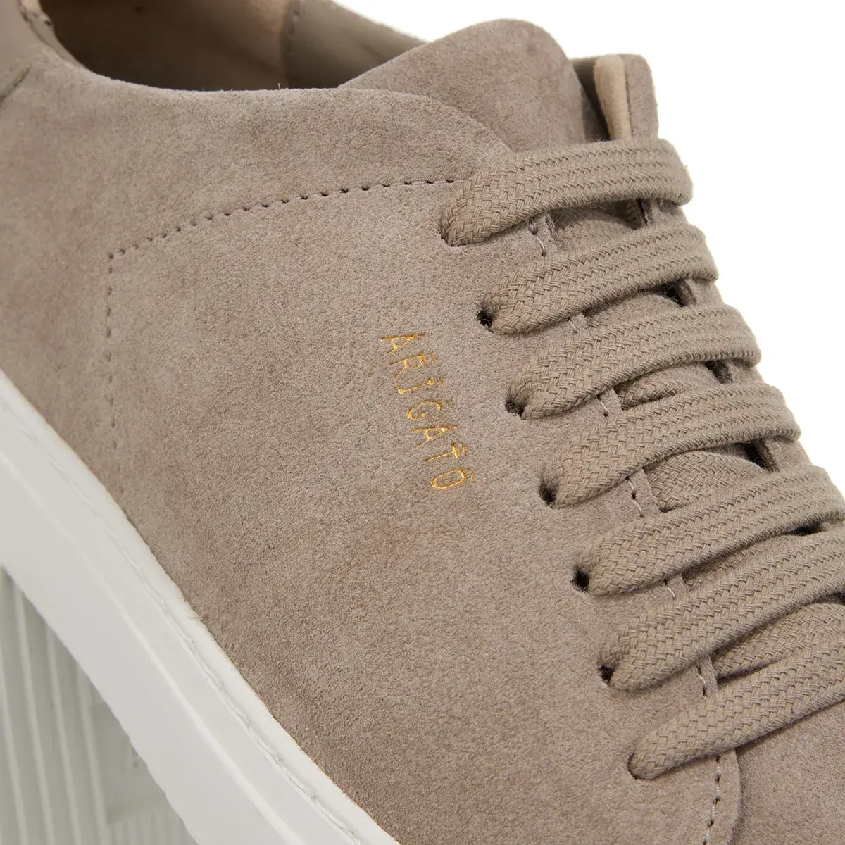 Wildleder-Sneaker mit niedrigem Profil