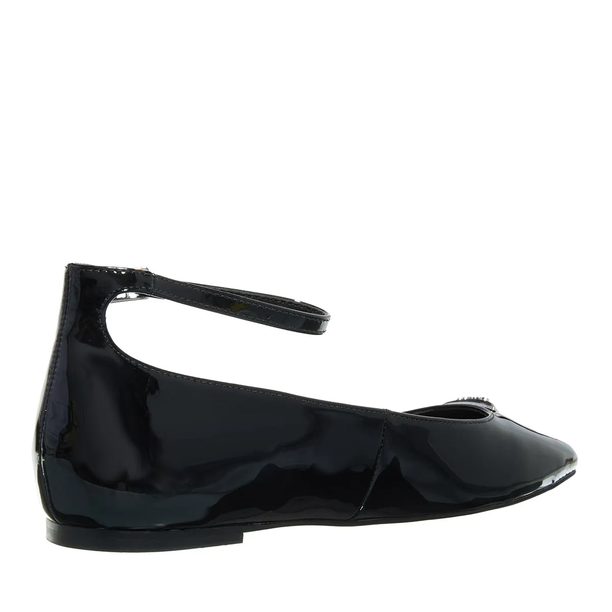 Elegante Ballerinas mit Knöchelriemen aus Lackleder