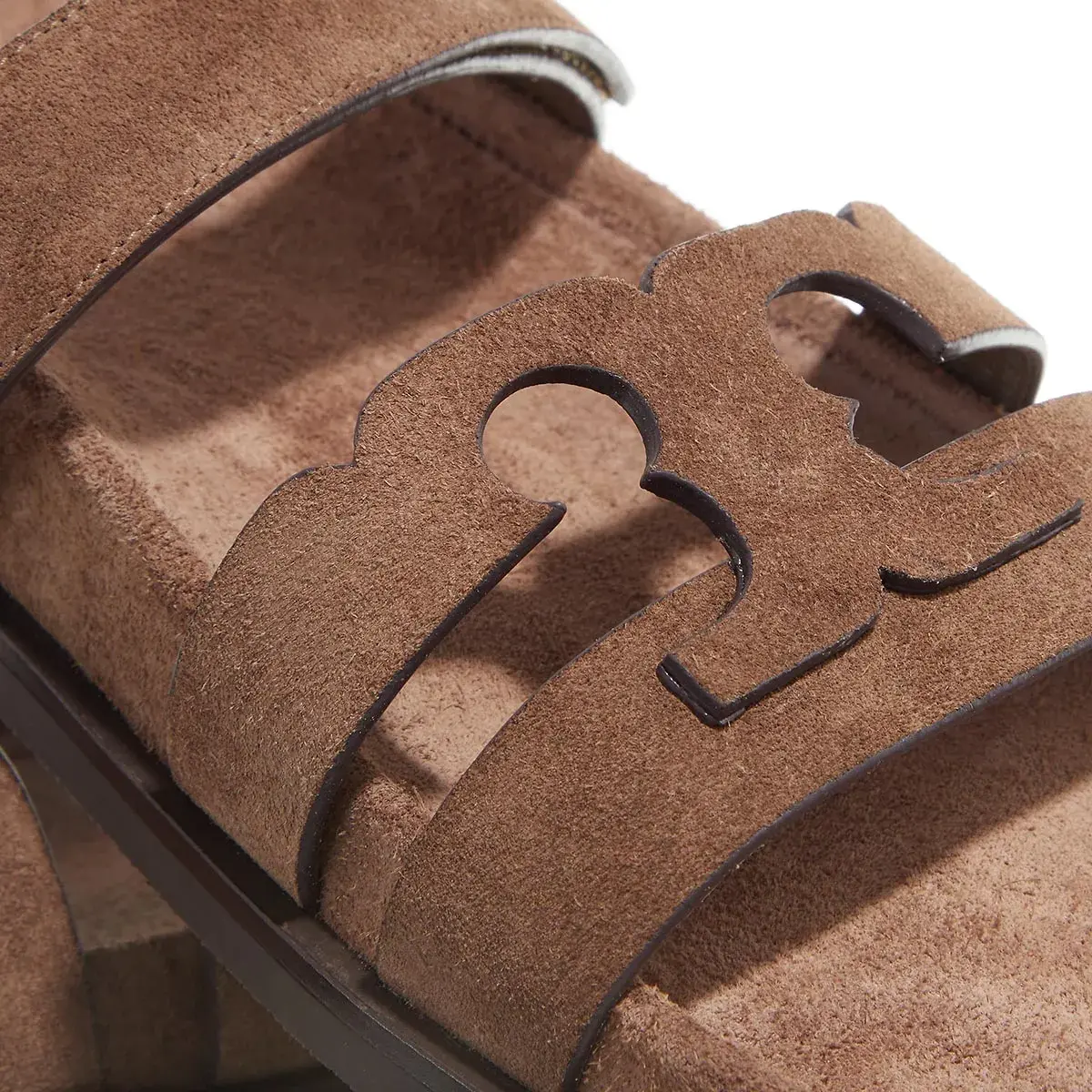Braune Wildleder Sport Sandalen