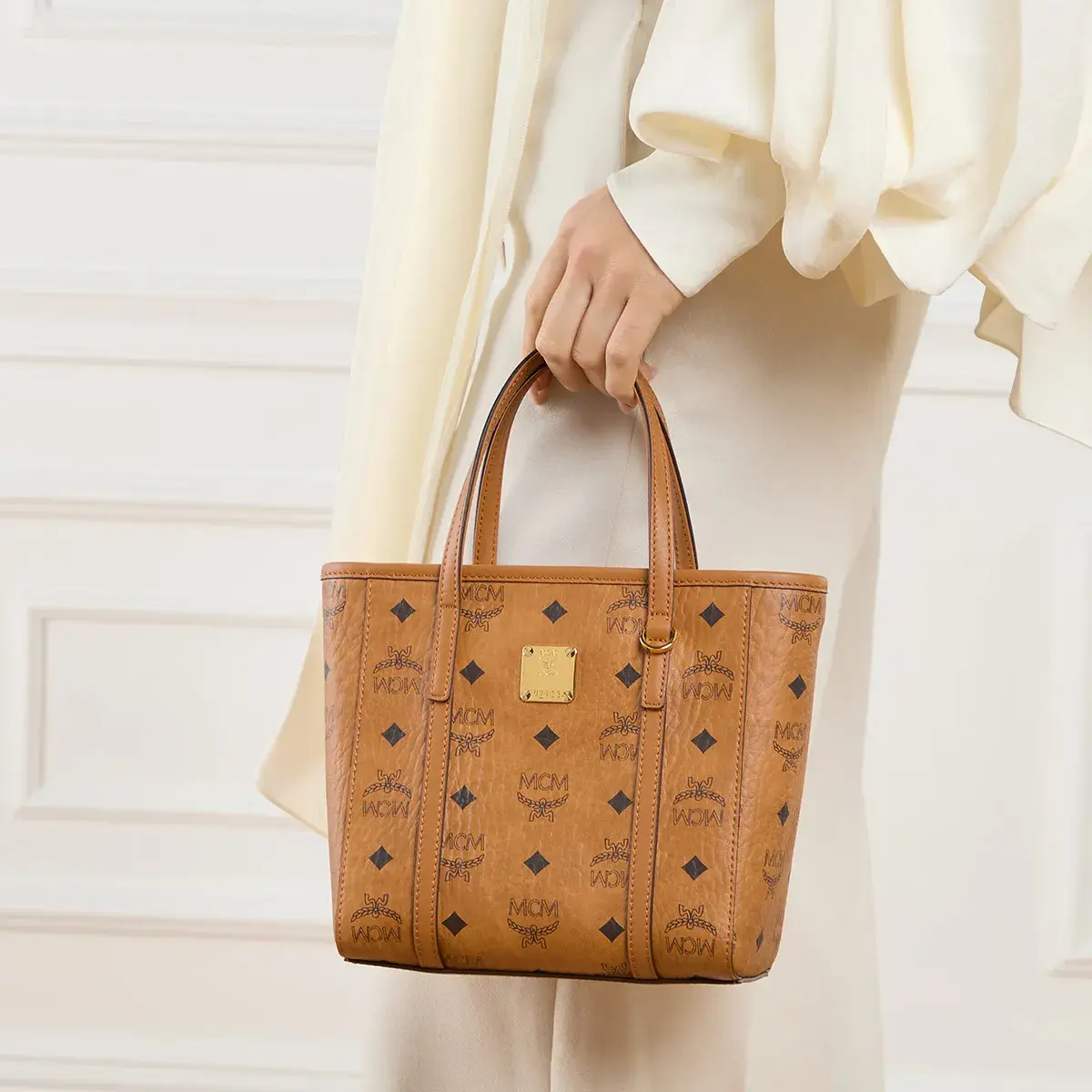 Mini-Shopper aus beschichtetem Monogramm-Canvas