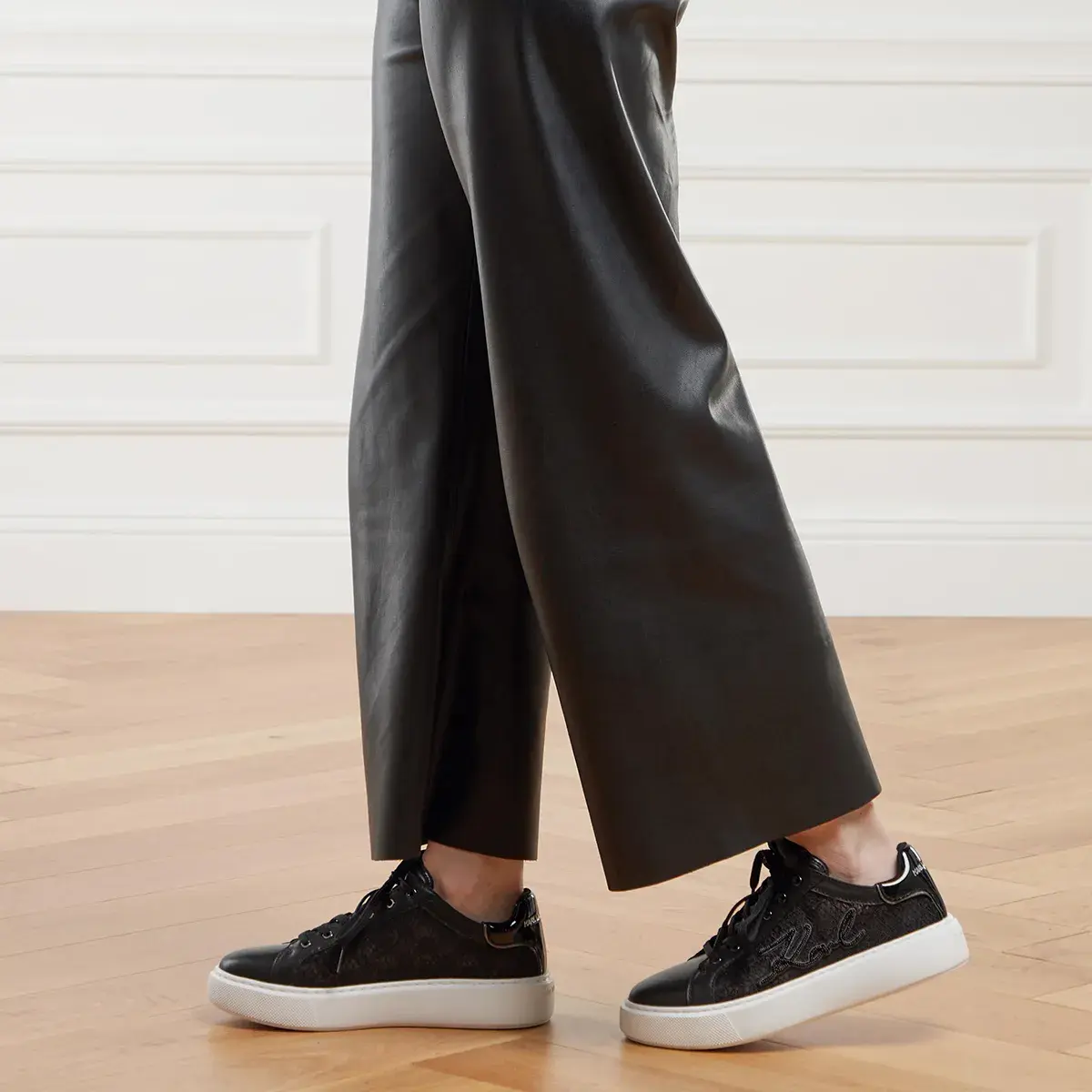 Karl Lagerfeld Schwarze Plateausneakers