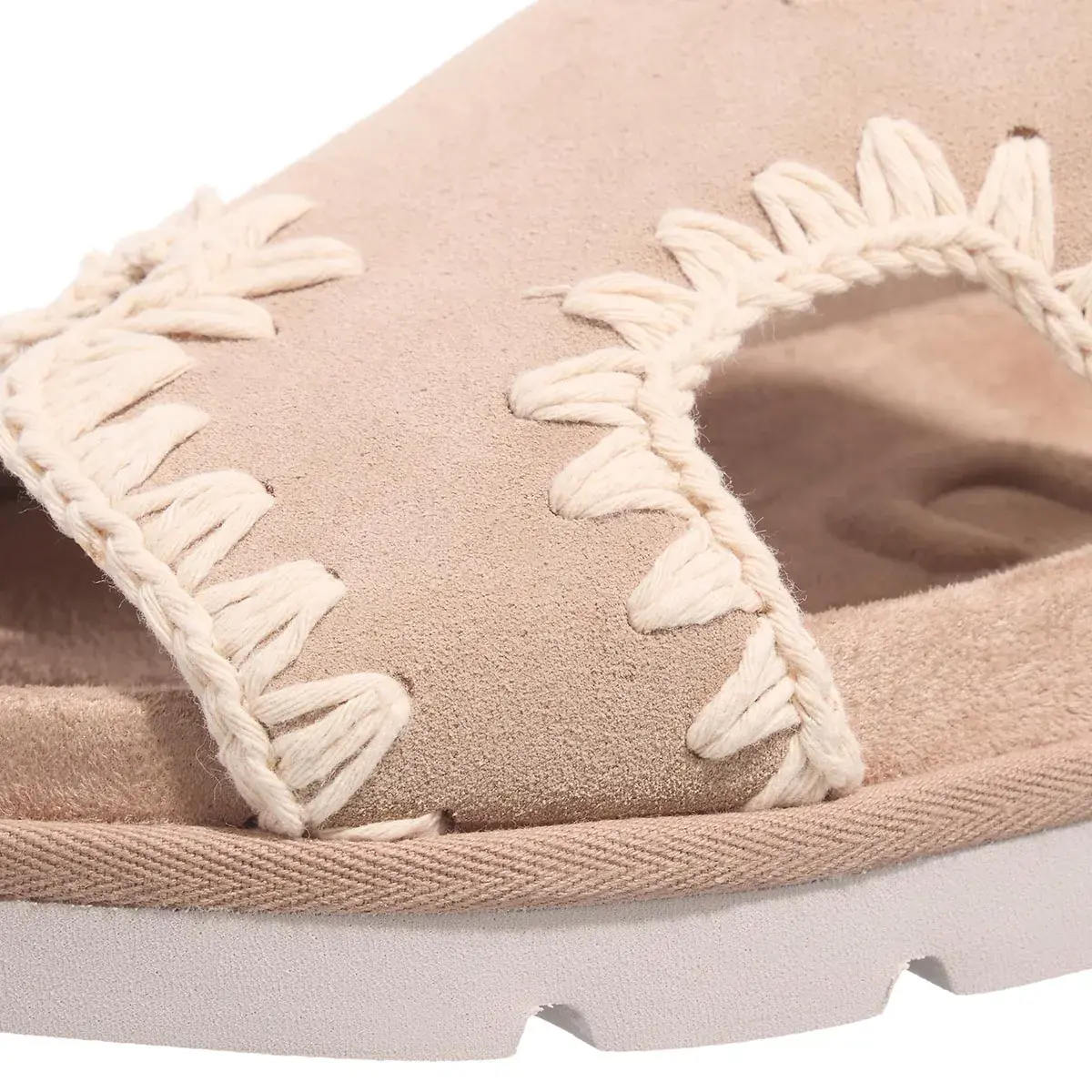 Beige Wildleder Sandale mit Fersenriemen