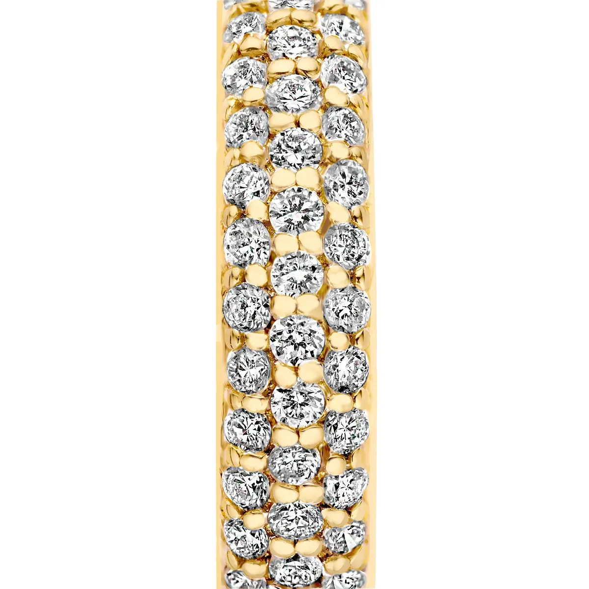 Funkelnde goldene Creolen