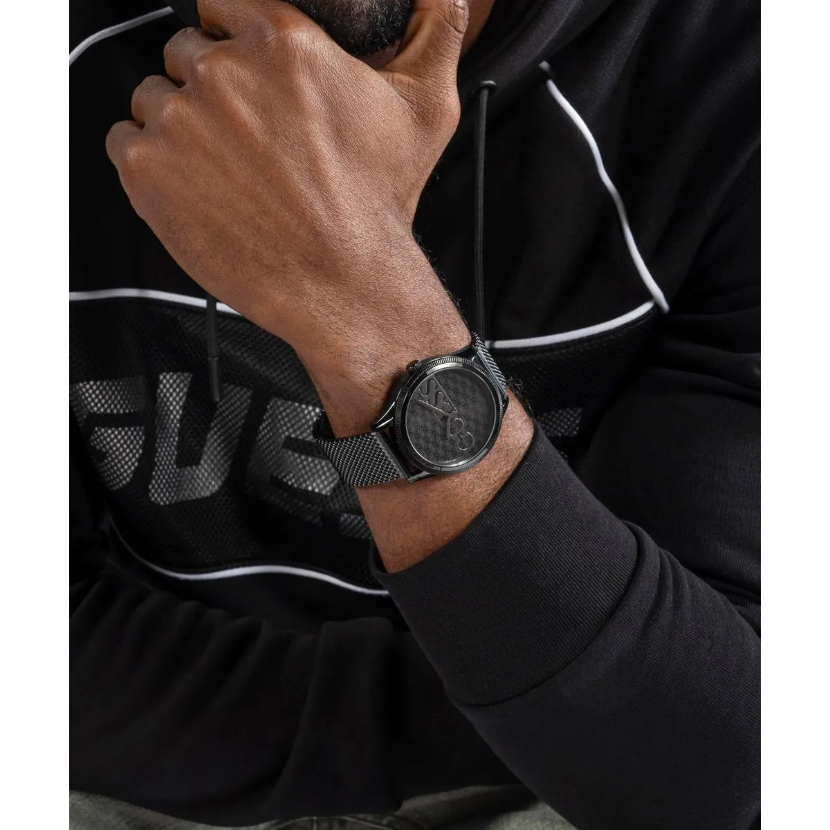Minimalistische Schwarze Mesh-Armbanduhr