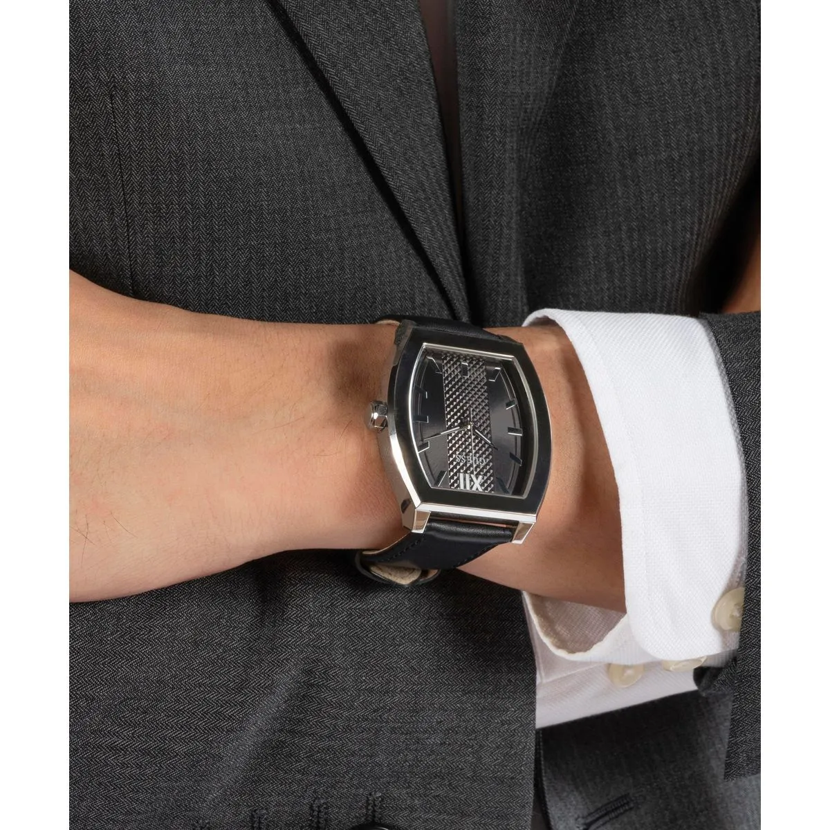 Schwarzes Leder Uhrenarmband mit Schnalle